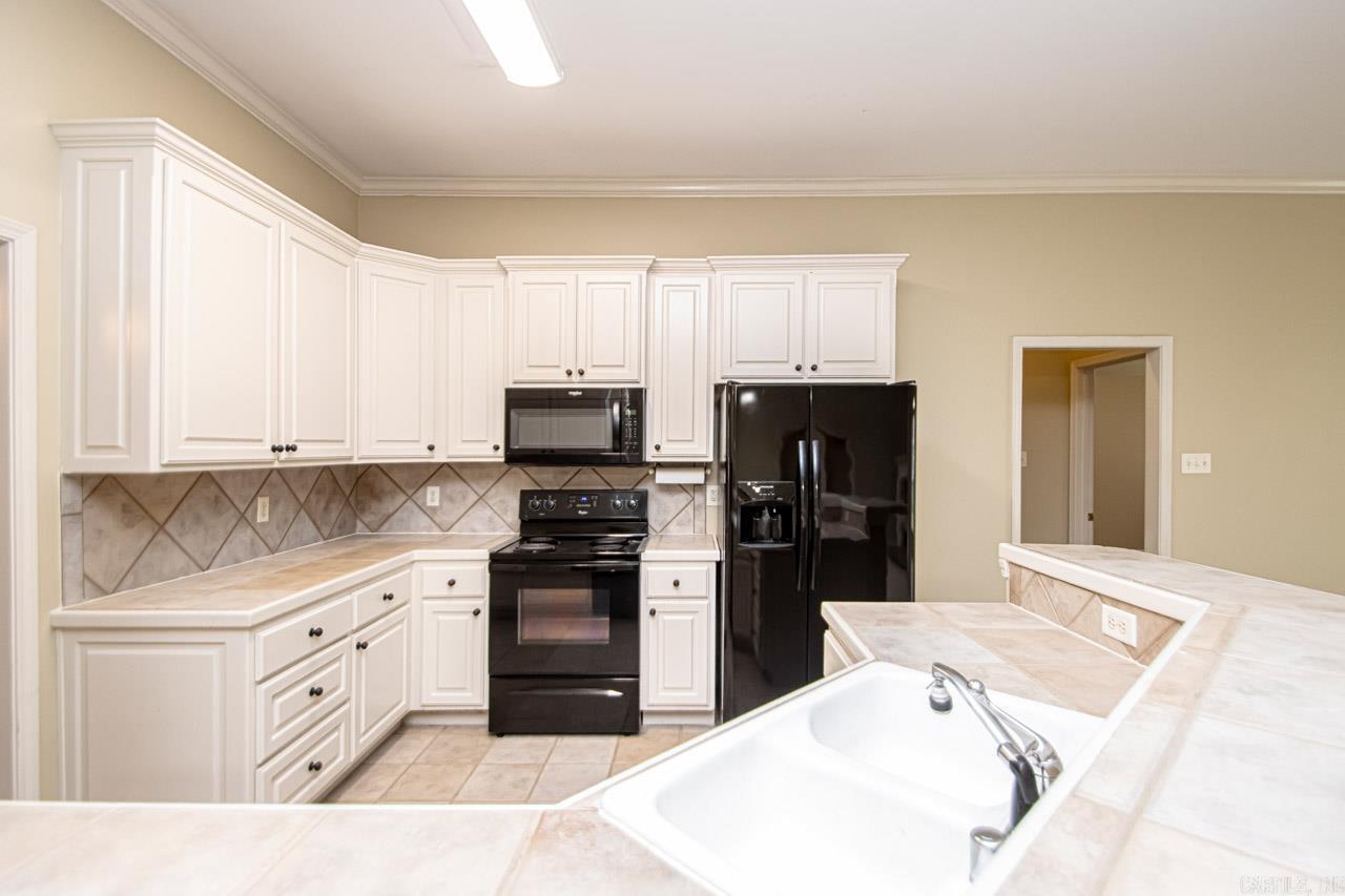 MILLER PLACE - Residential