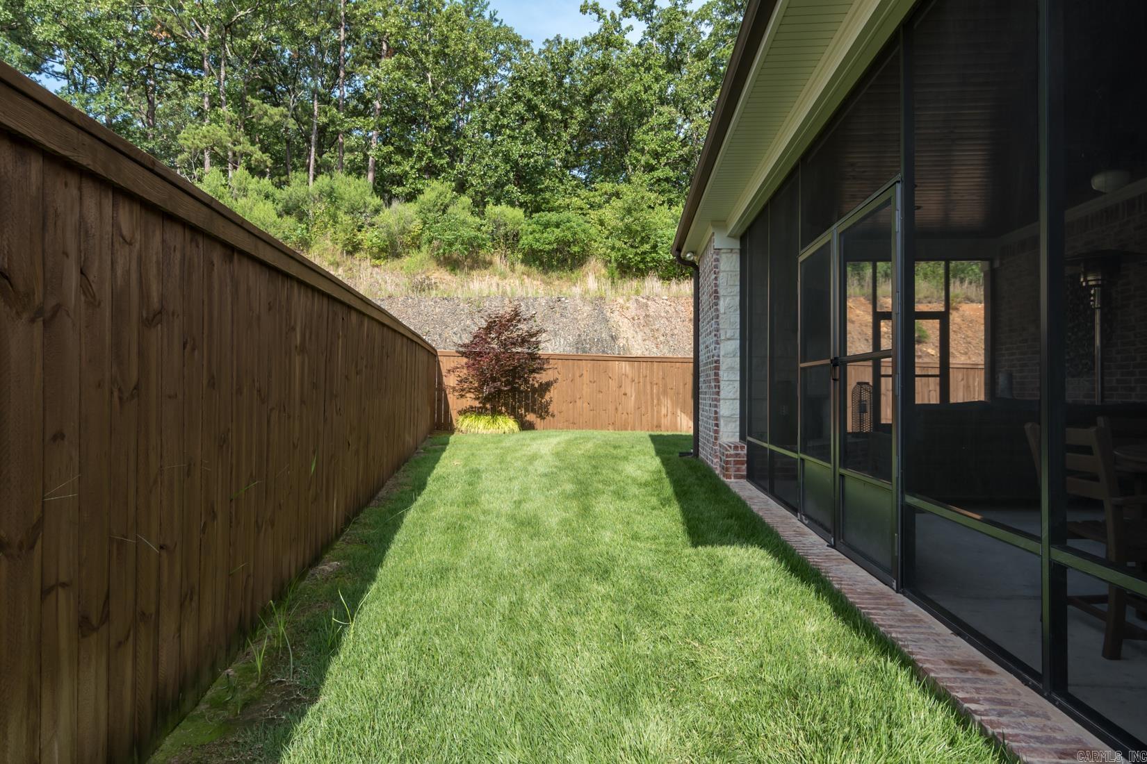 BELLES FLEURS - Residential