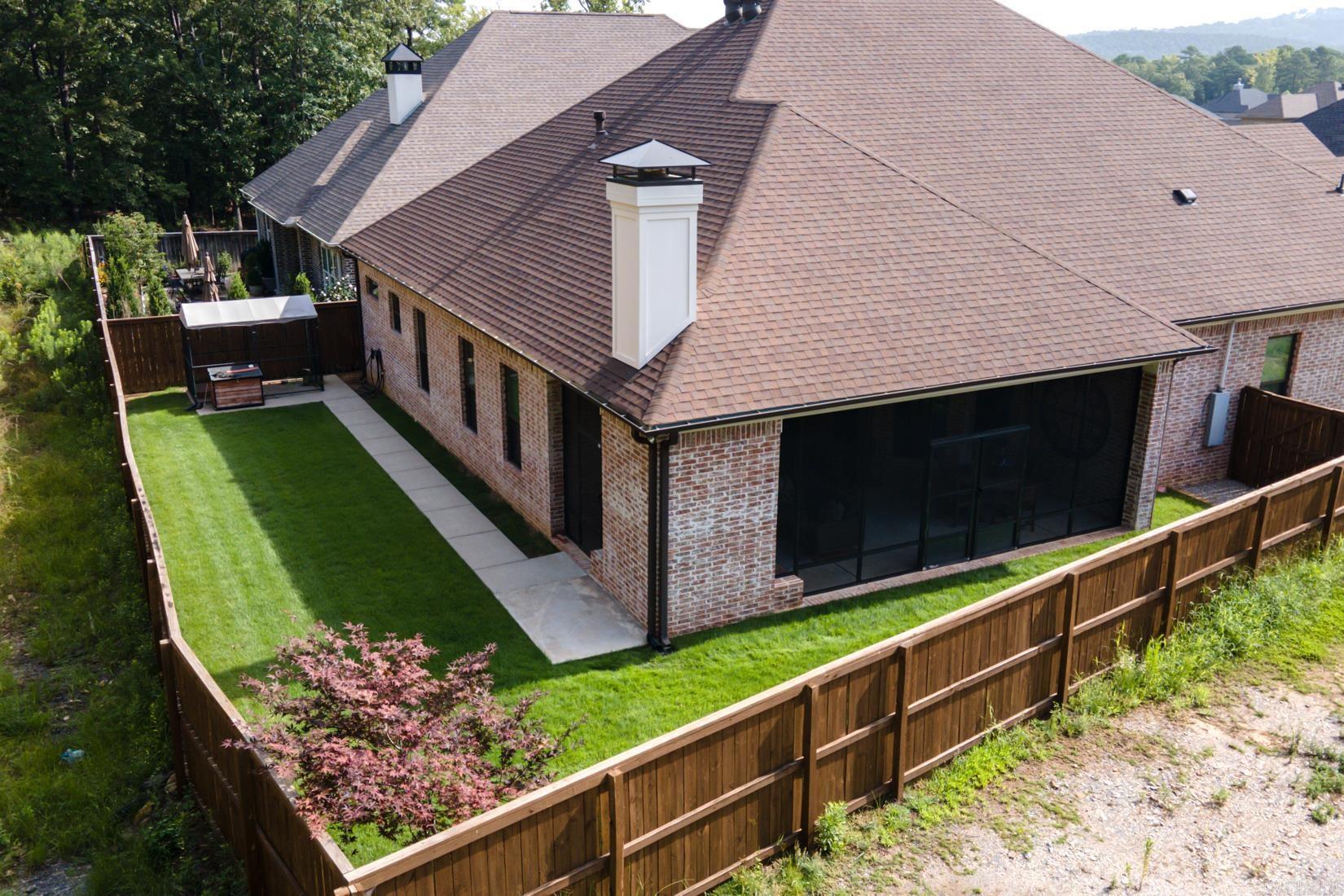 BELLES FLEURS - Residential