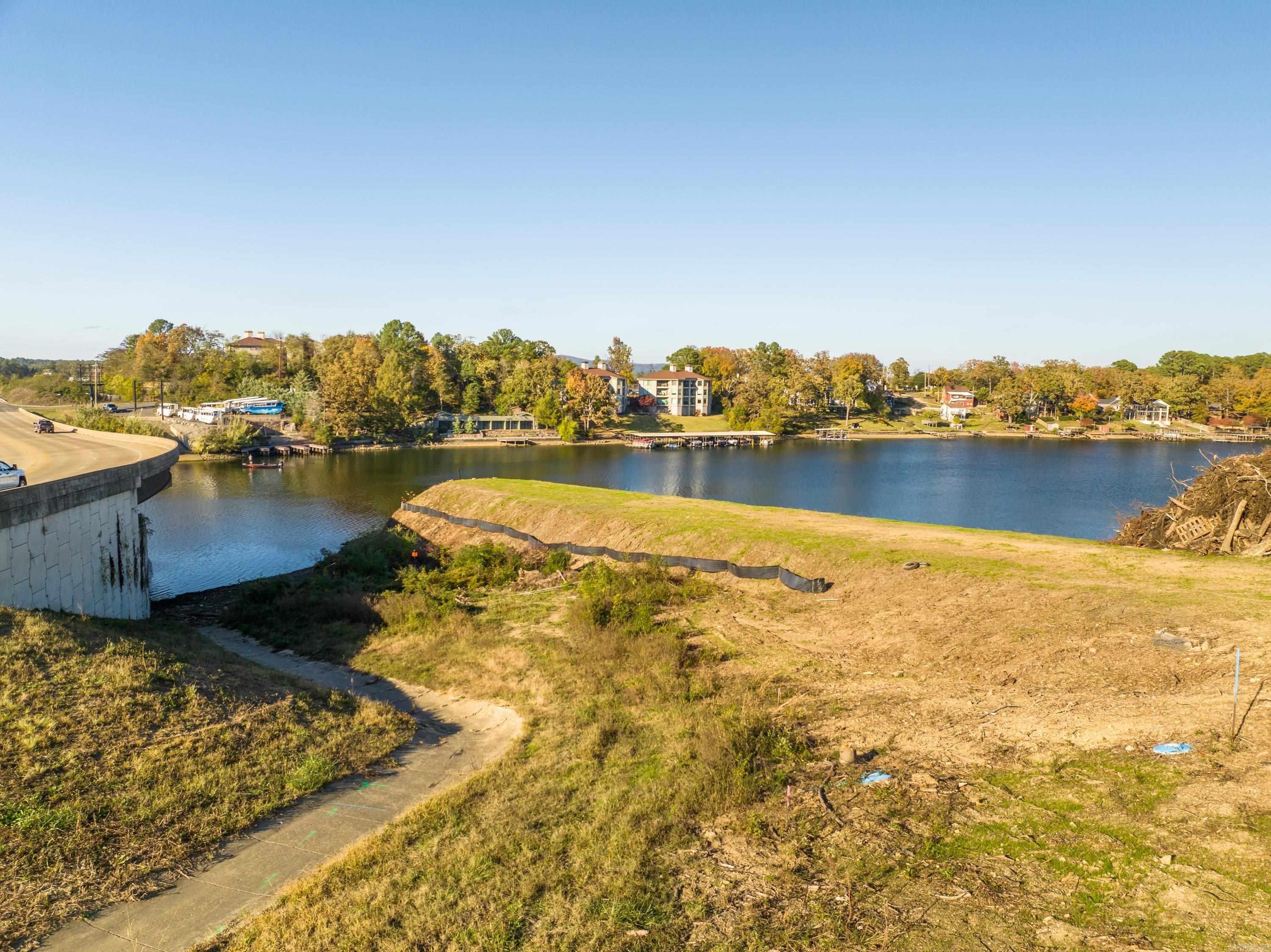 Point Lookout - Commercial Sale