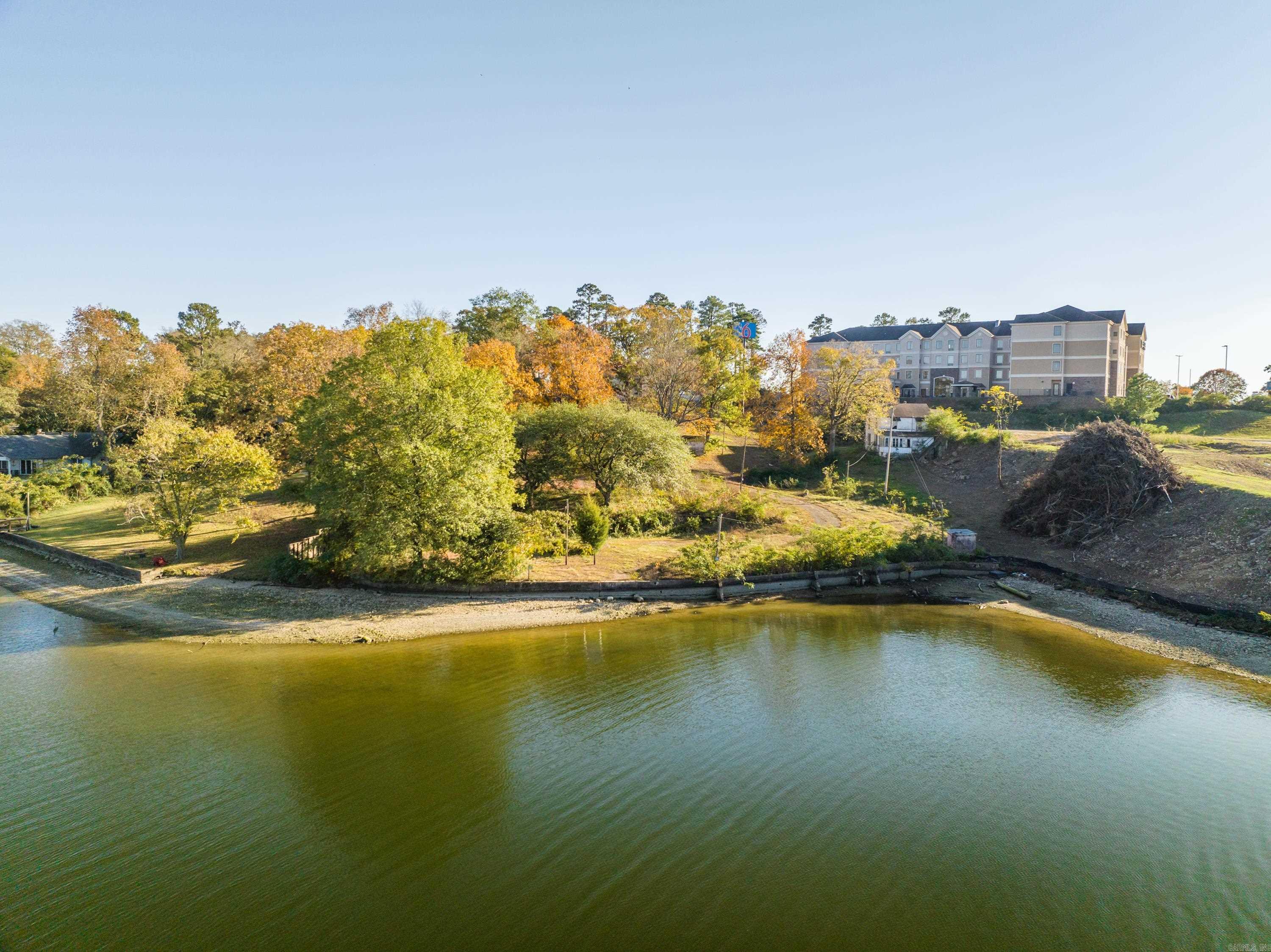 Point Lookout - Commercial Sale