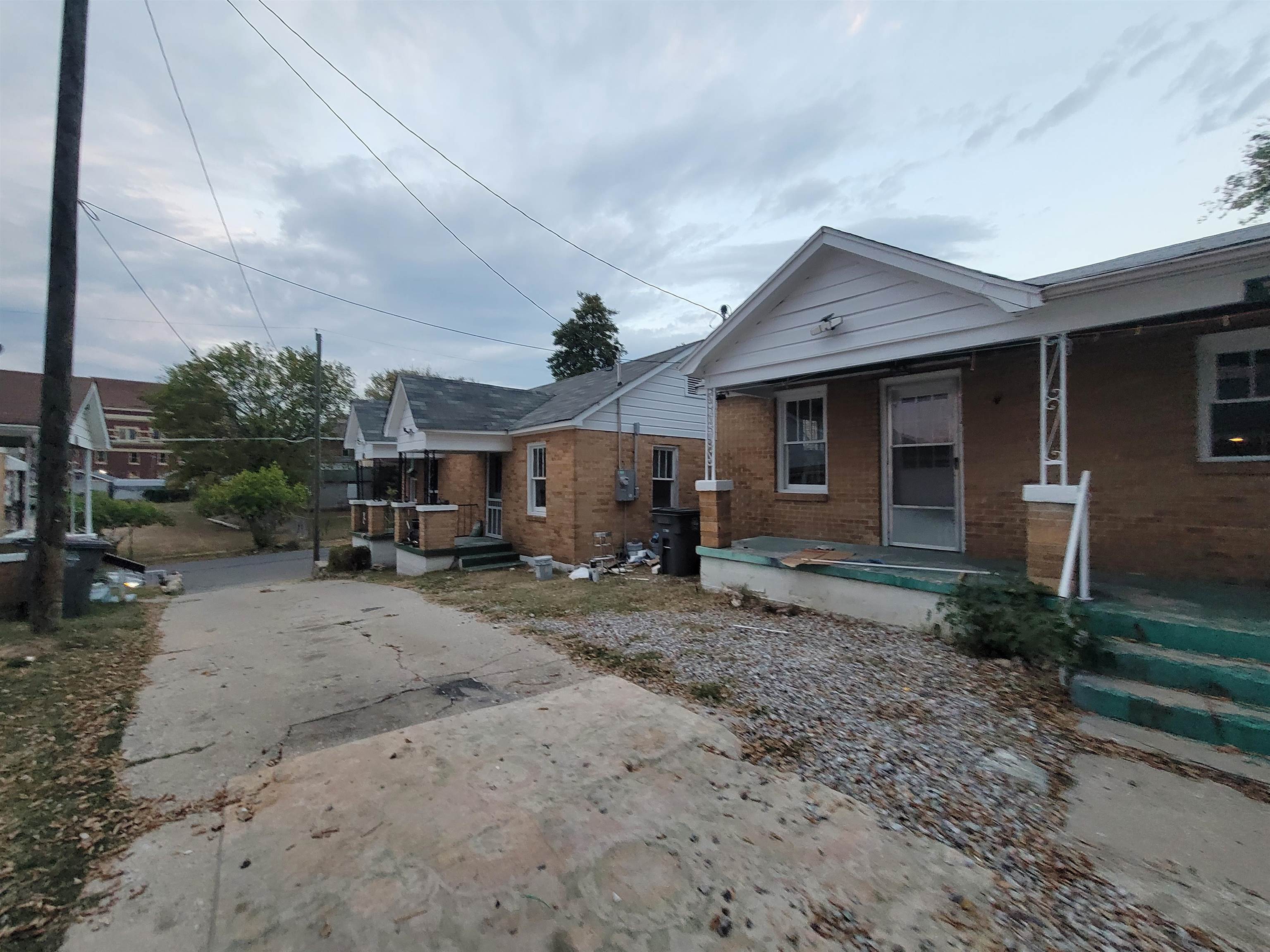 HSR BLK - Residential Lease