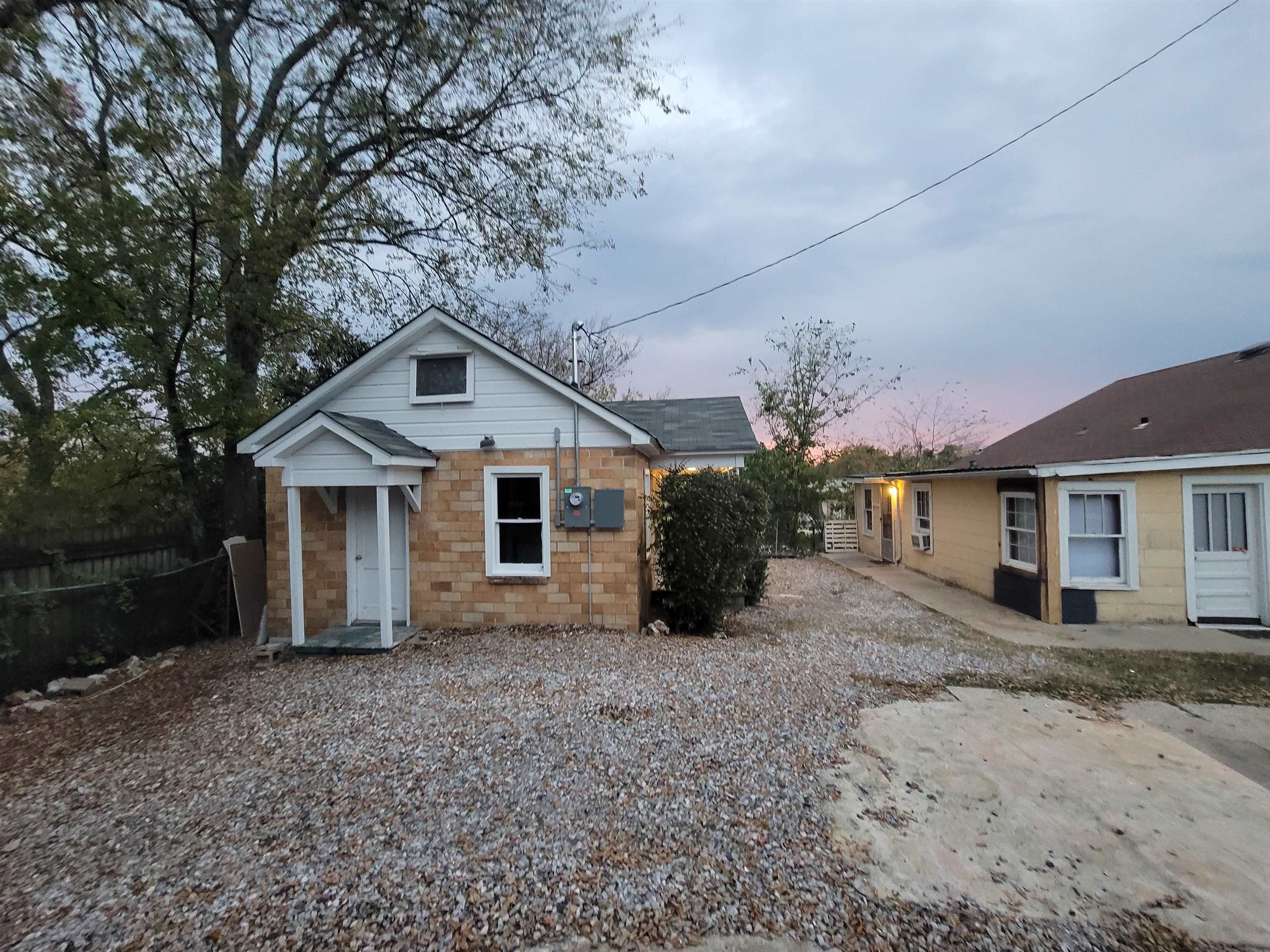 HSR BLK - Residential Lease