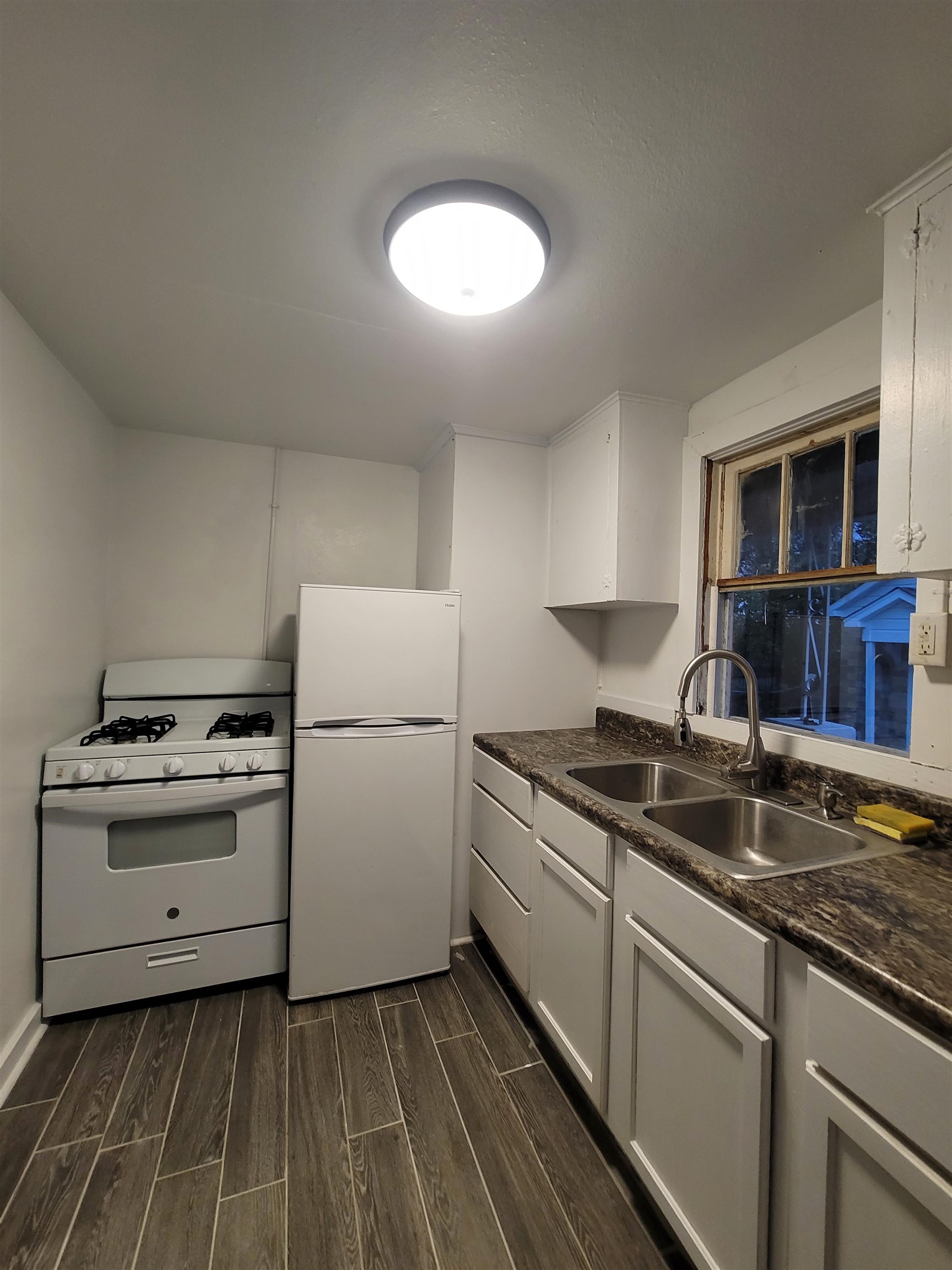 HSR BLK - Residential Lease