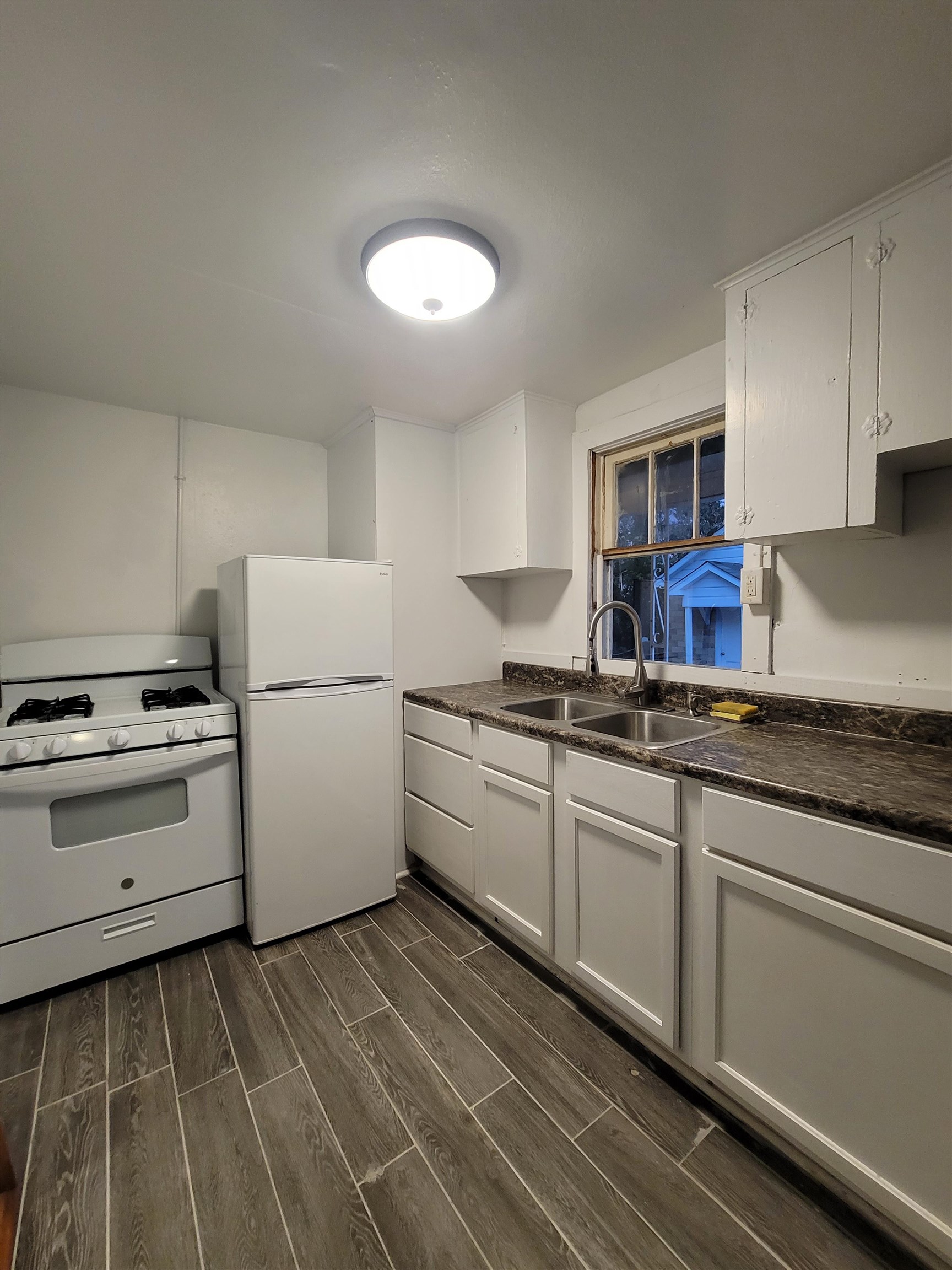 HSR BLK - Residential Lease