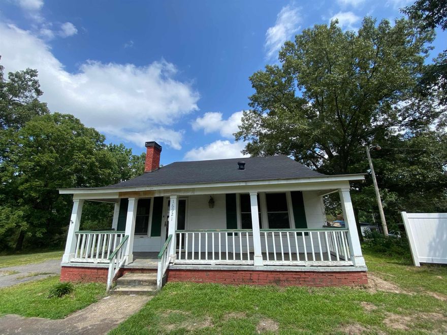 Lovely country home on just over 2 acres. 3br/2ba with a detached carport with storage. HUD Case# 031-341362. HUD Homes are sold As-Is with no representations, warranties or disclosures. Ask your agent for details and submit offers on www.HUDHomeStore.gov. UI - Un Insured. SEE AGENT REMARKS for additional information and check HUDHomeStore.com for property availability. Managed by www.rainecompany.com.