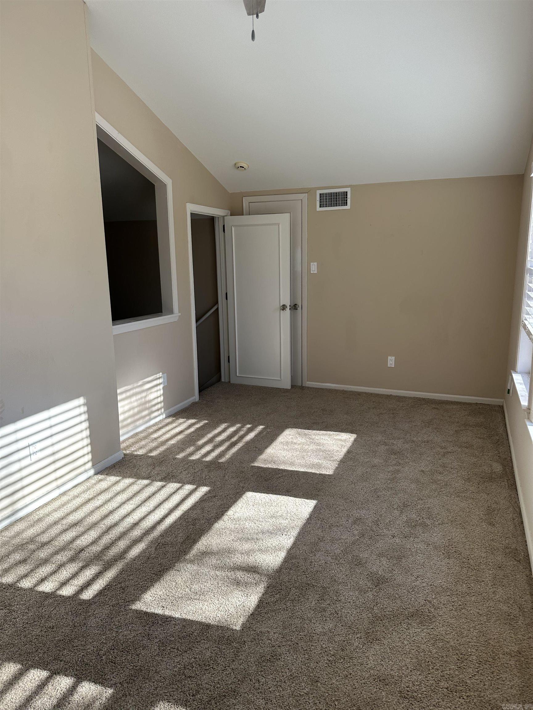 COUNTRY CLUB OF ARK THE - Residential