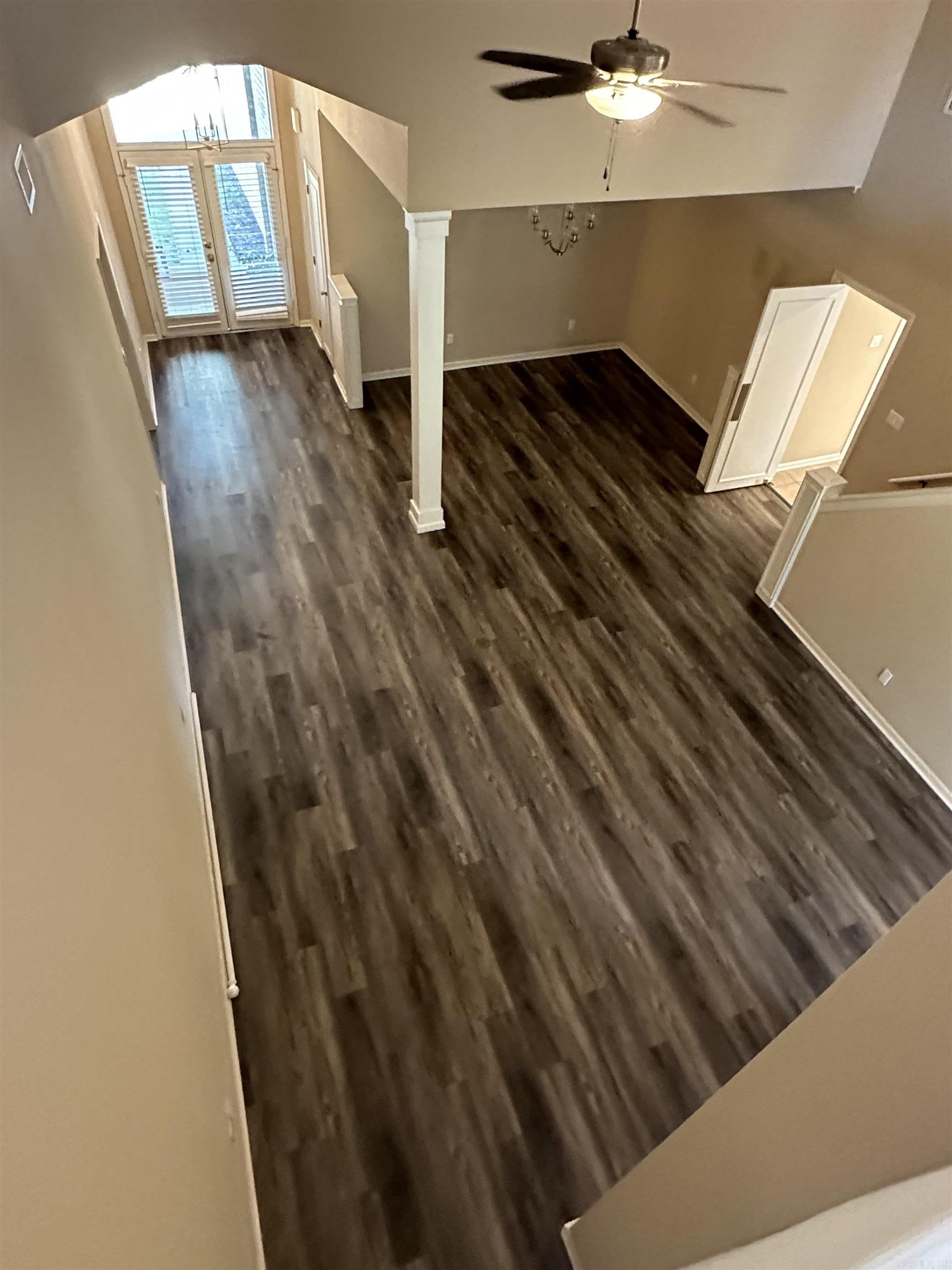 COUNTRY CLUB OF ARK THE - Residential