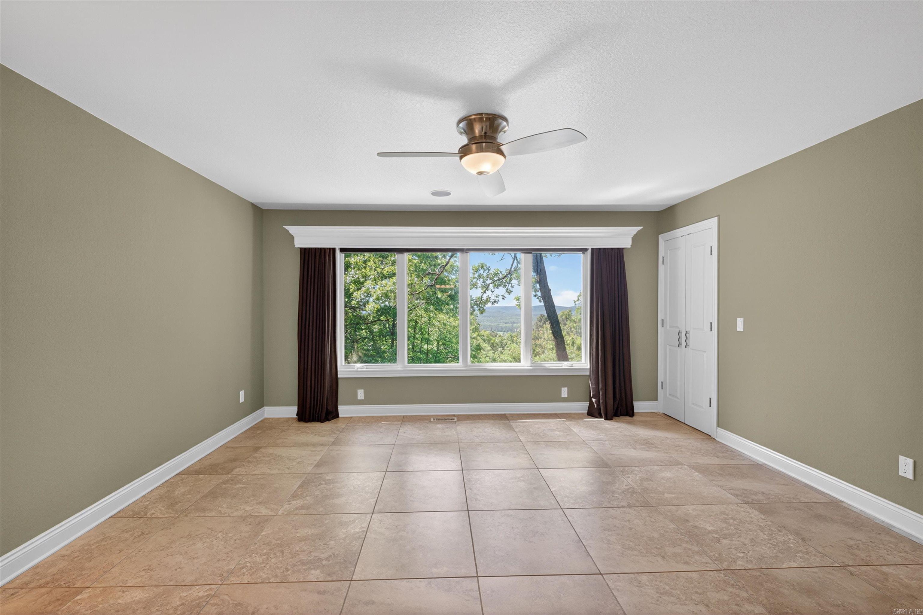 Peral - Residential