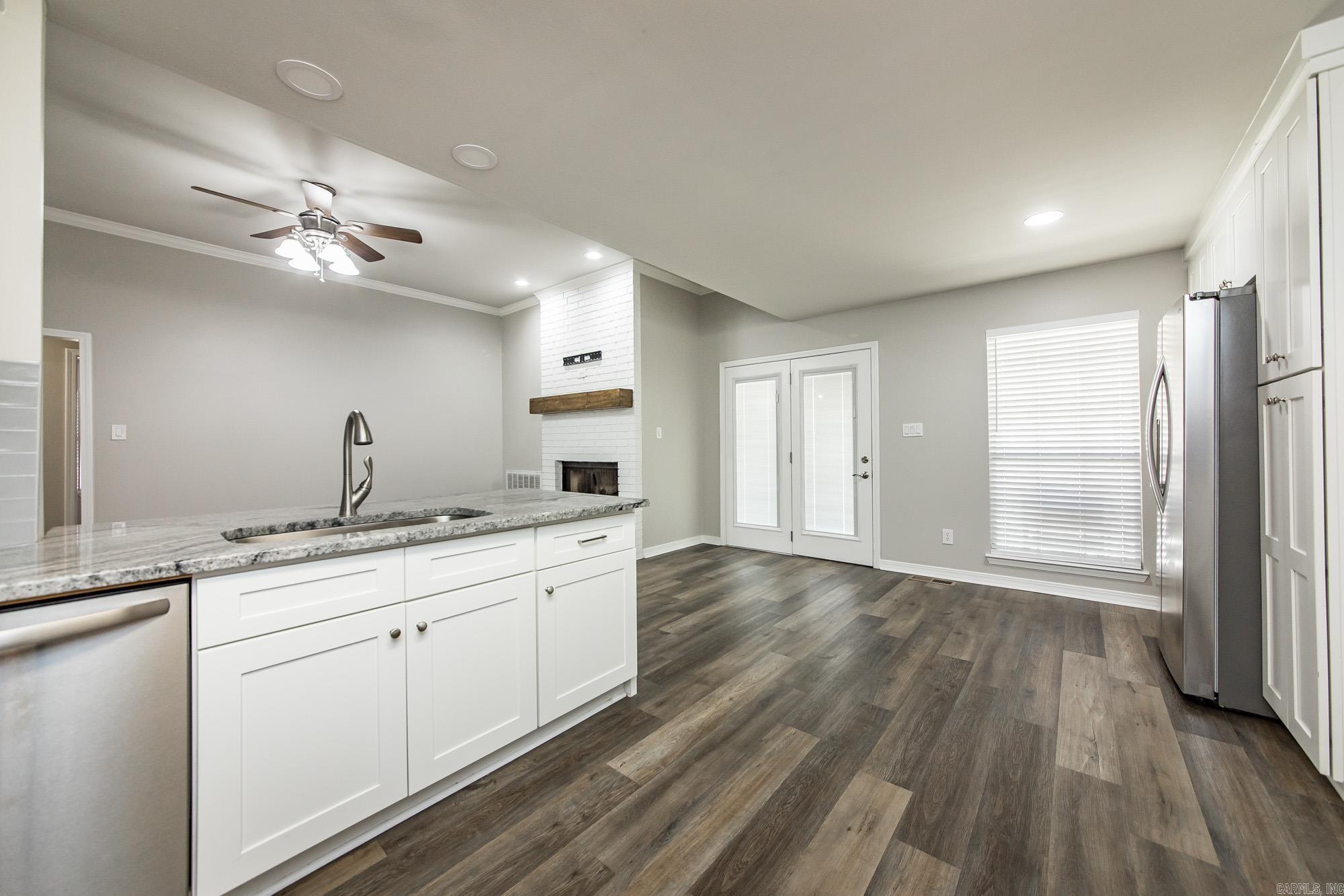 CANDLEWOOD - Residential