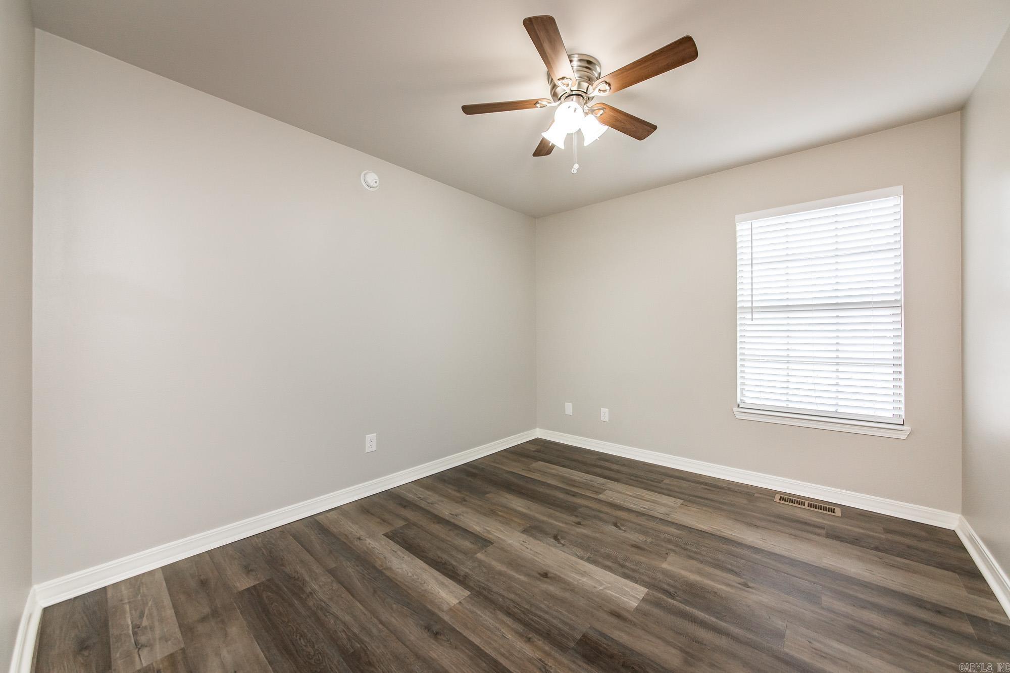 CANDLEWOOD - Residential