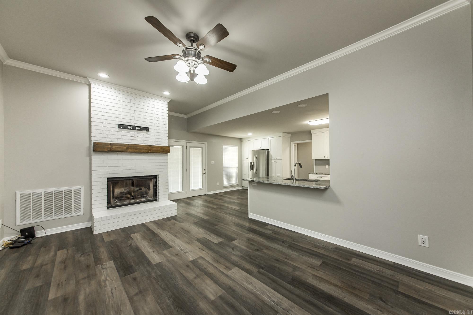 CANDLEWOOD - Residential