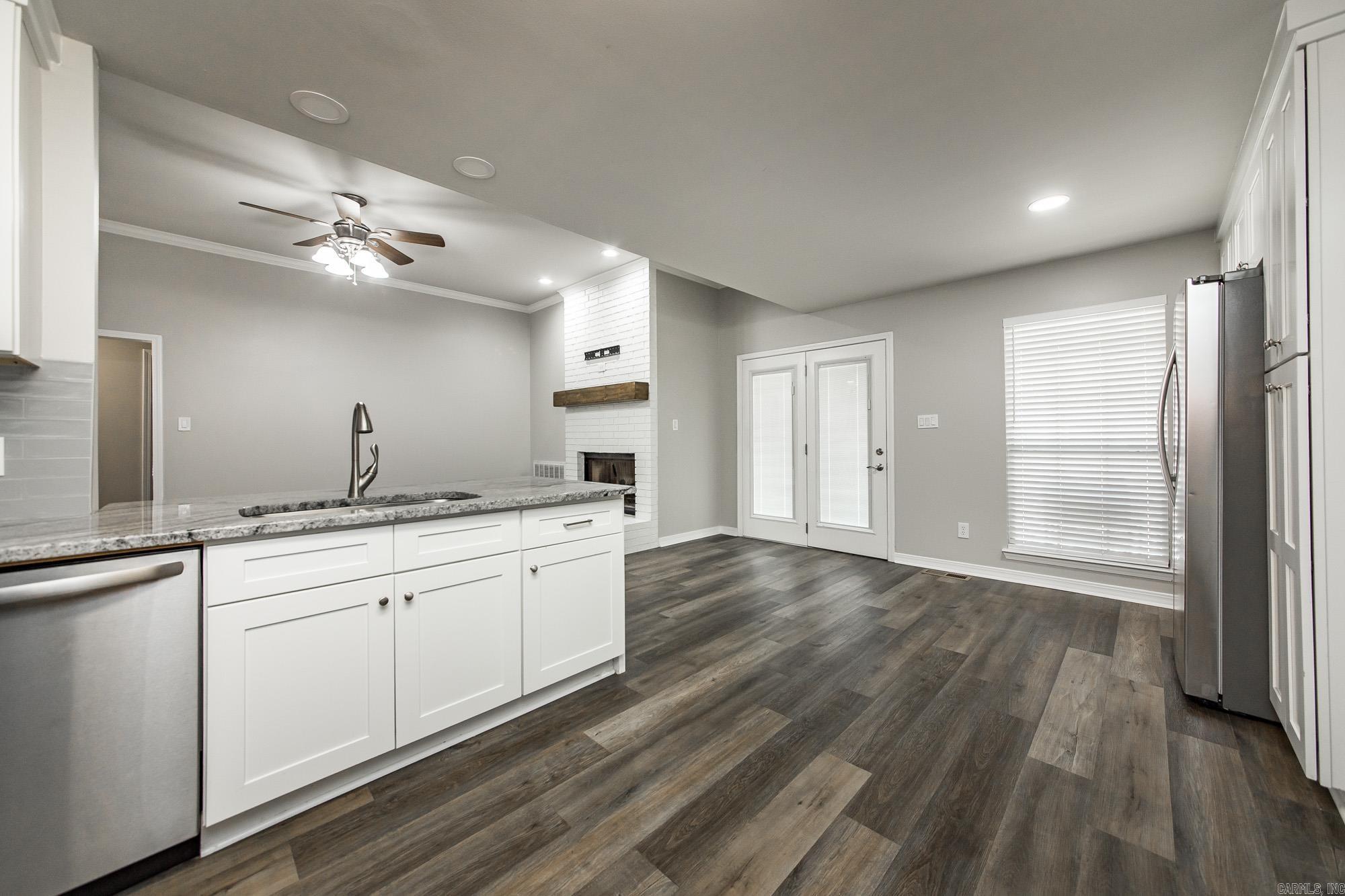 CANDLEWOOD - Residential