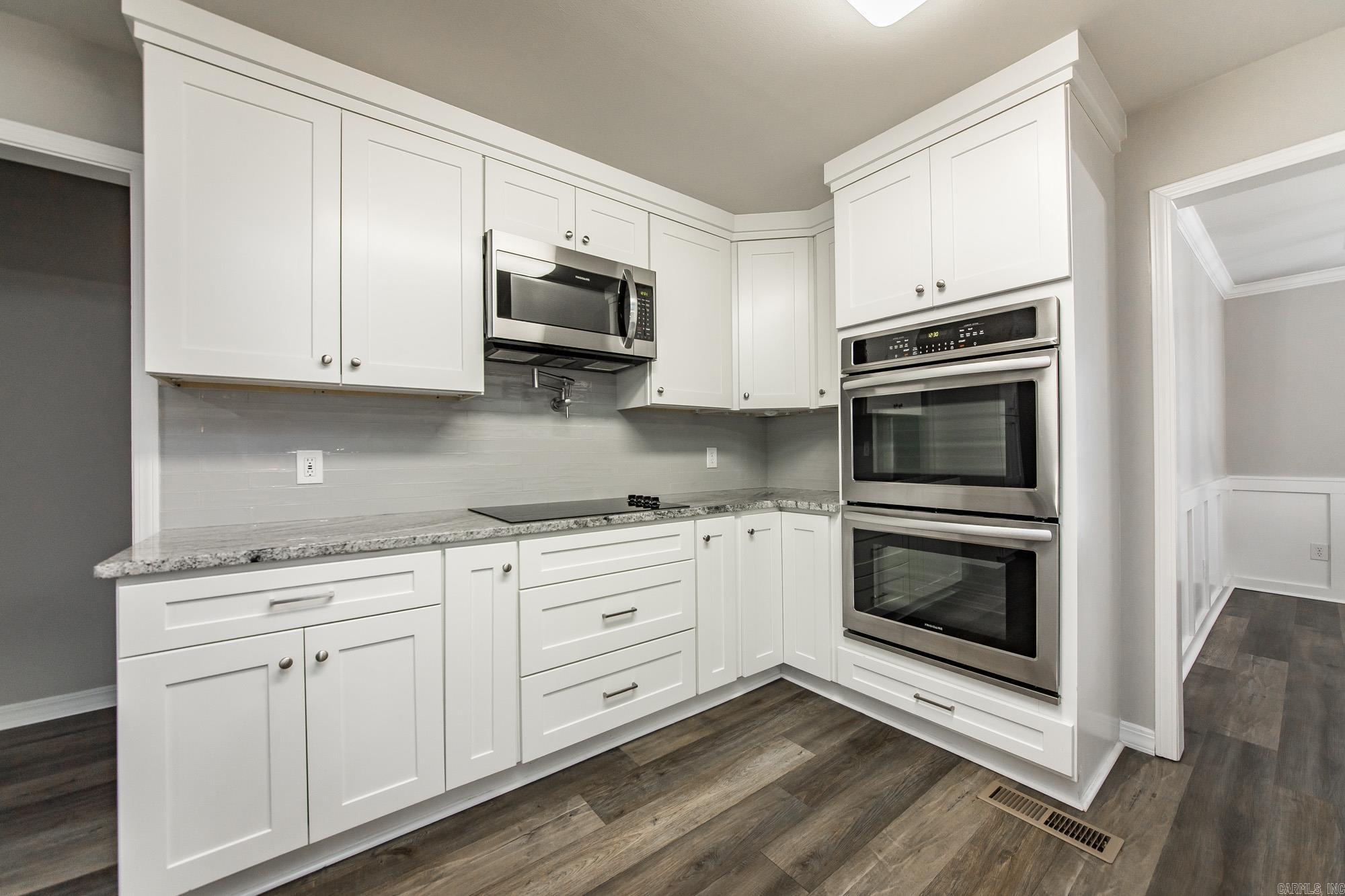 CANDLEWOOD - Residential