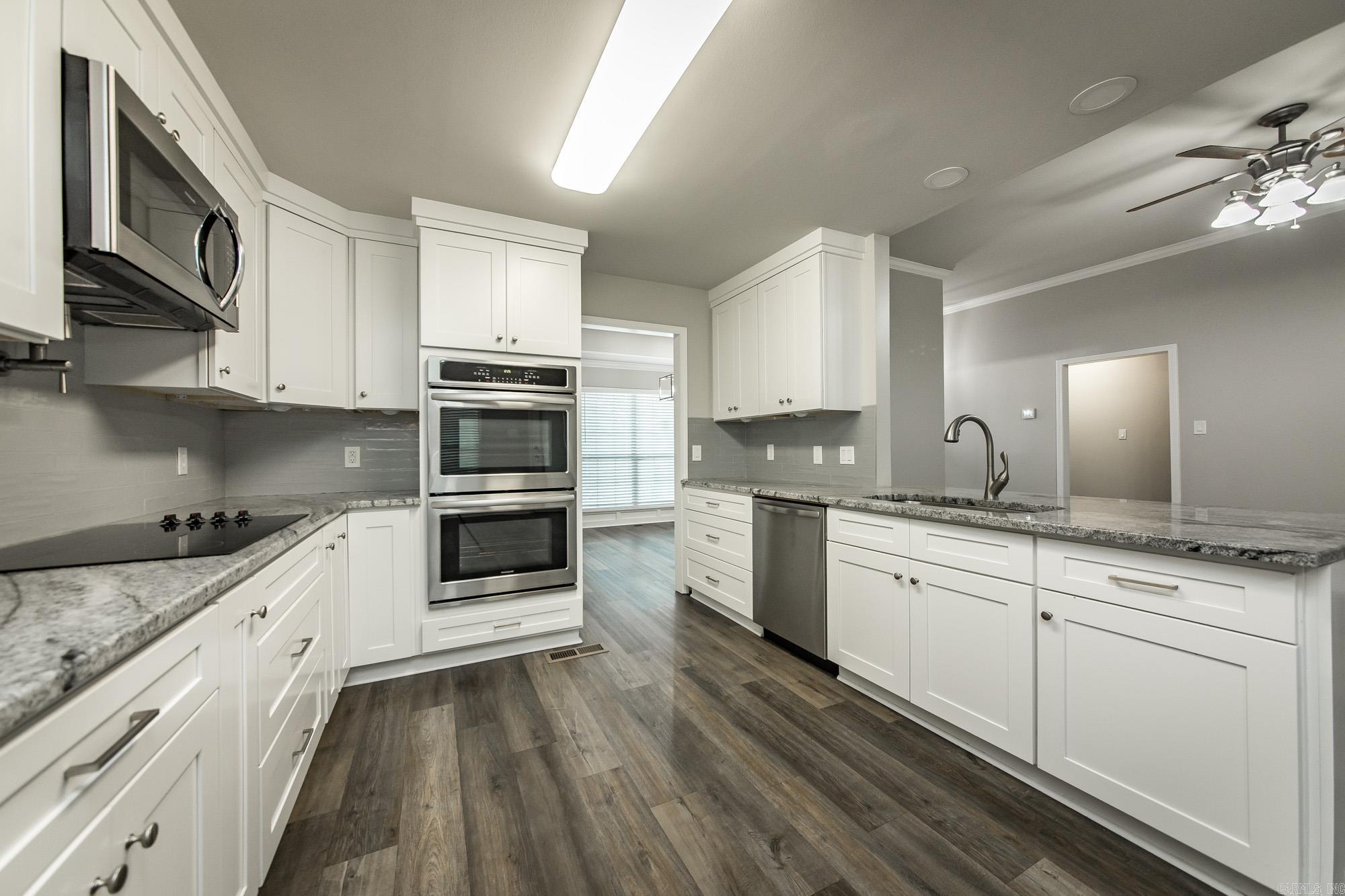 CANDLEWOOD - Residential