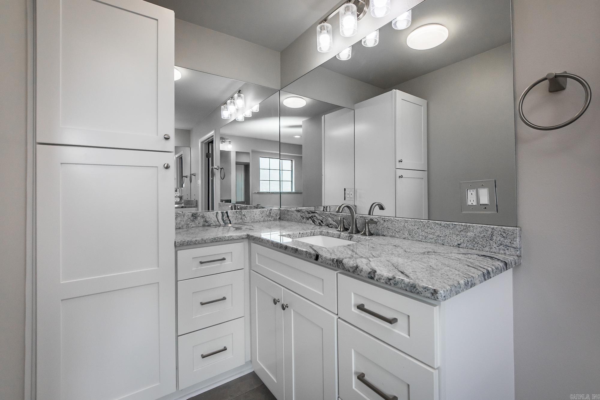 CANDLEWOOD - Residential