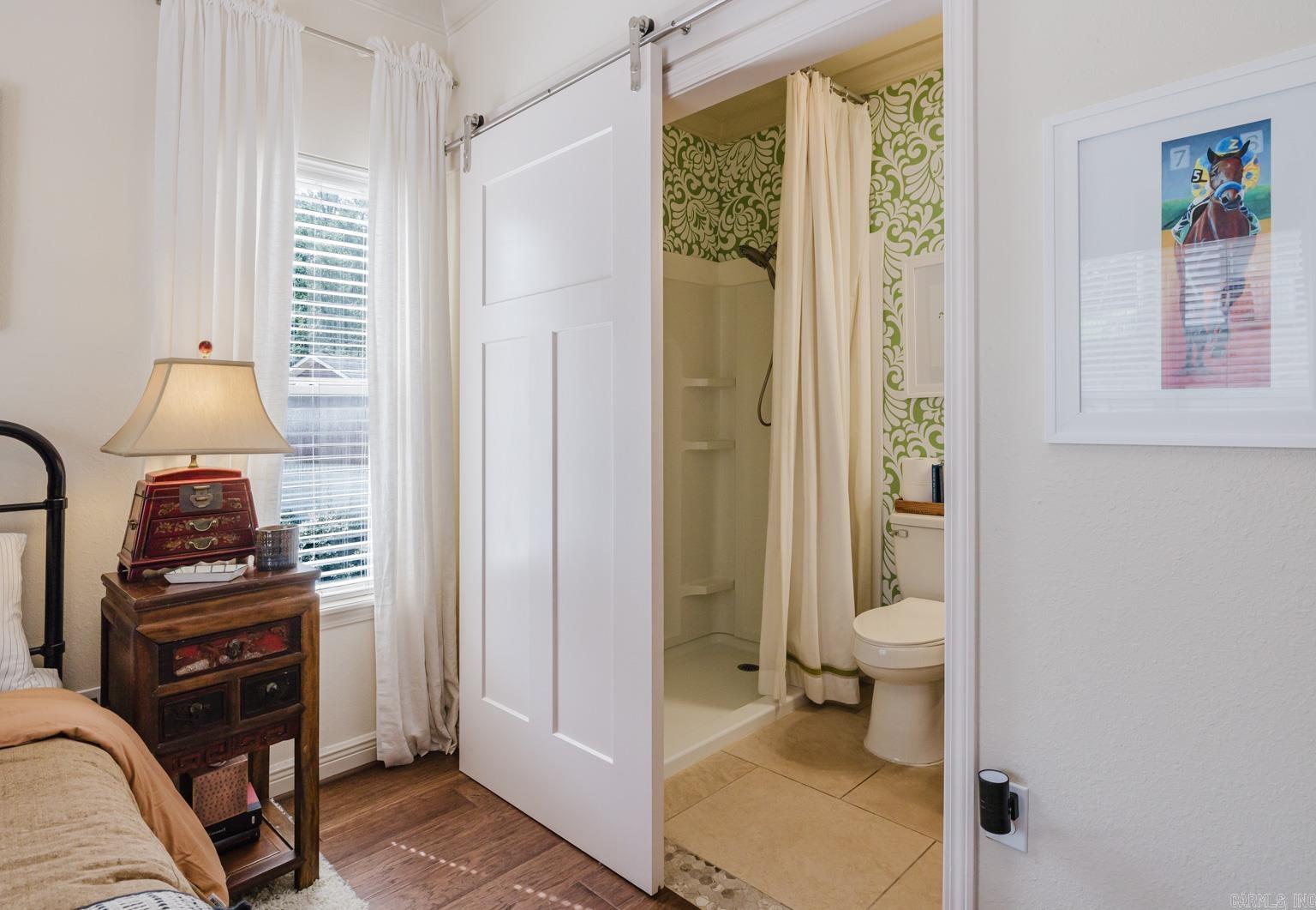 Lakeshore Oaks - Residential