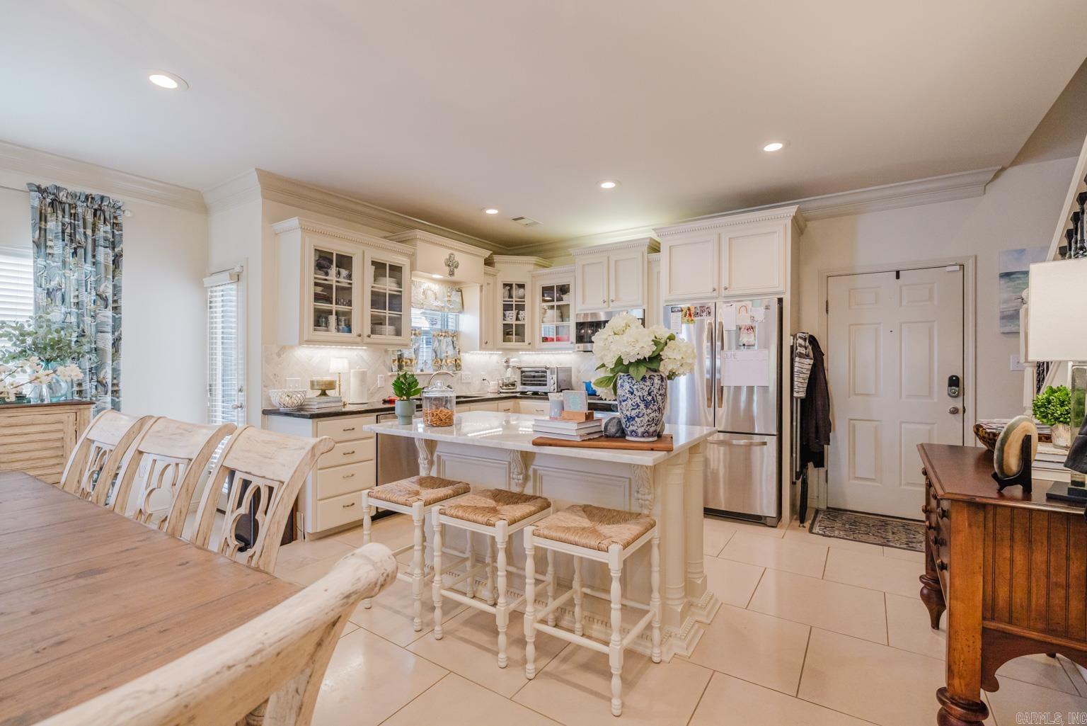 Lakeshore Oaks - Residential