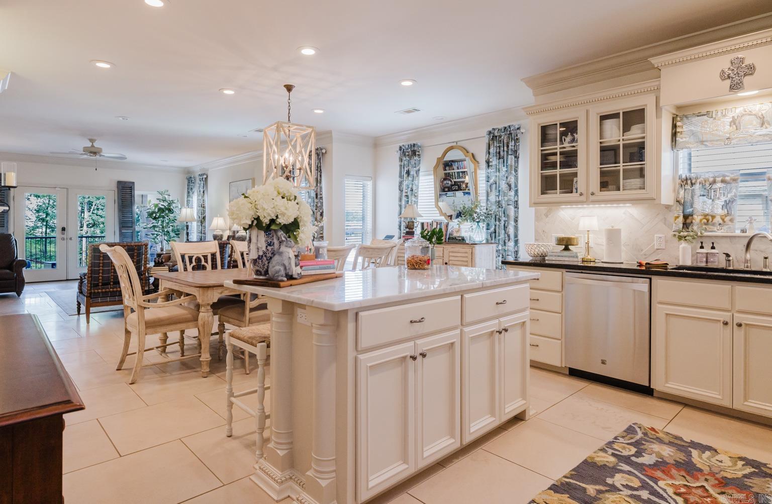 Lakeshore Oaks - Residential