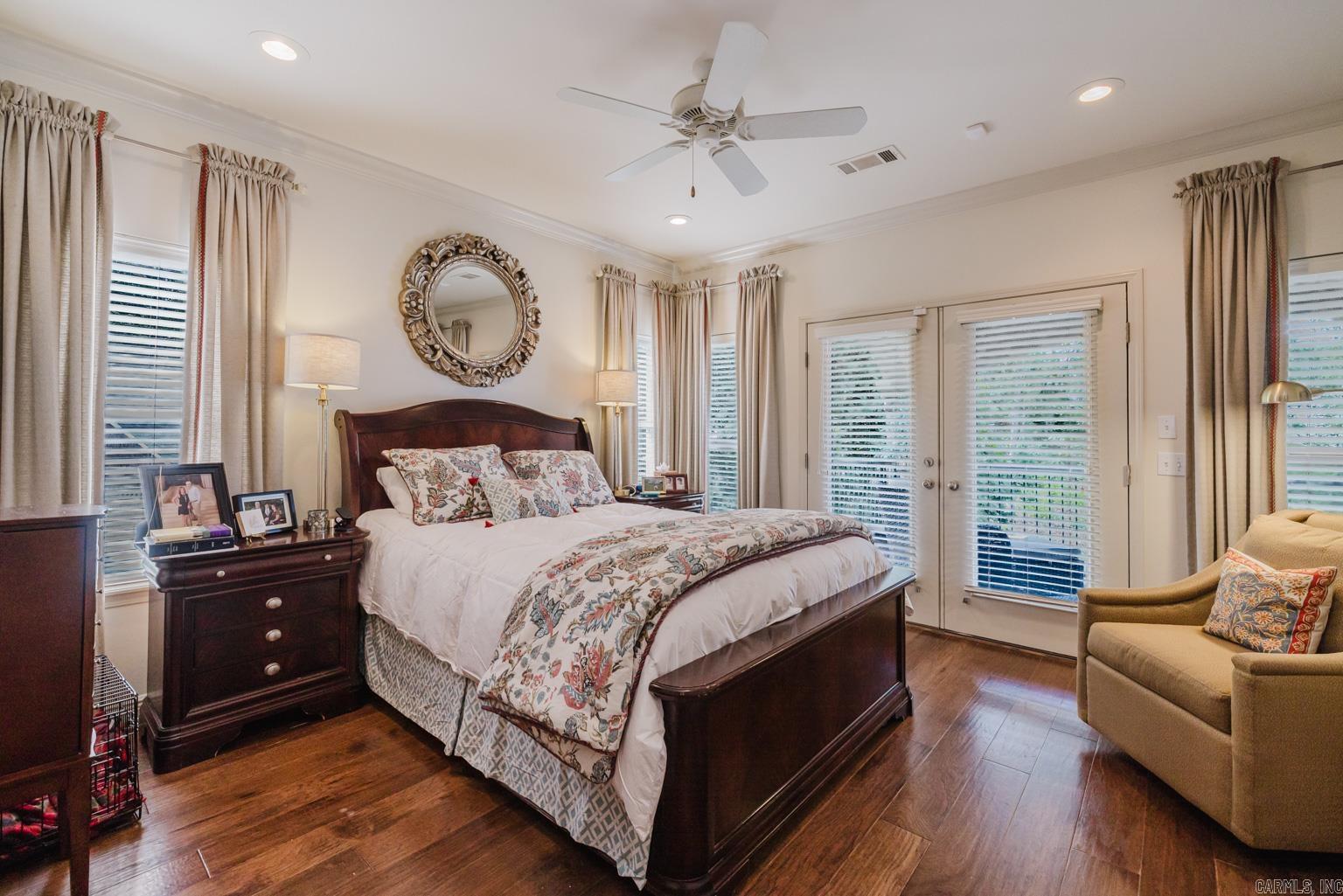 Lakeshore Oaks - Residential