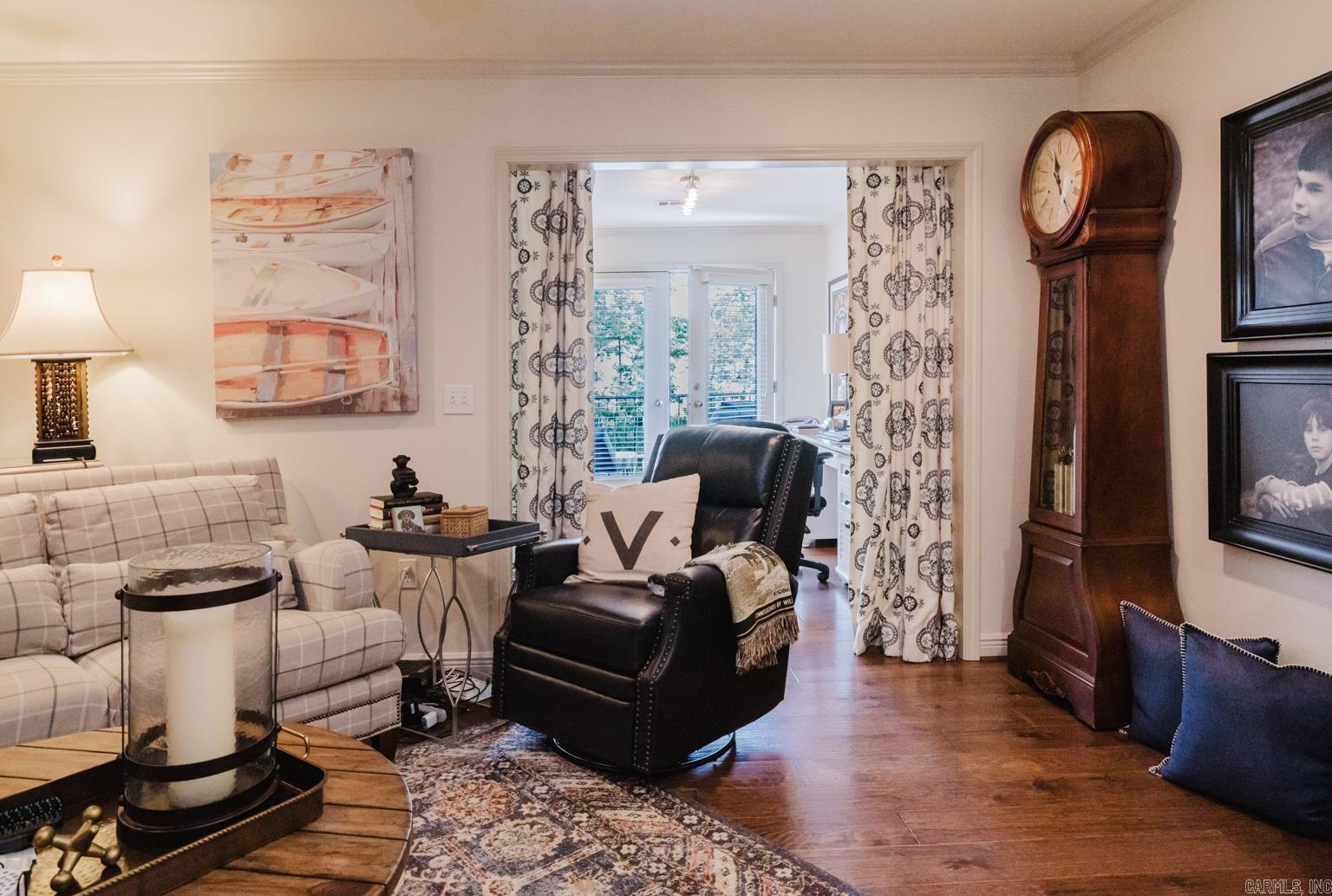 Lakeshore Oaks - Residential