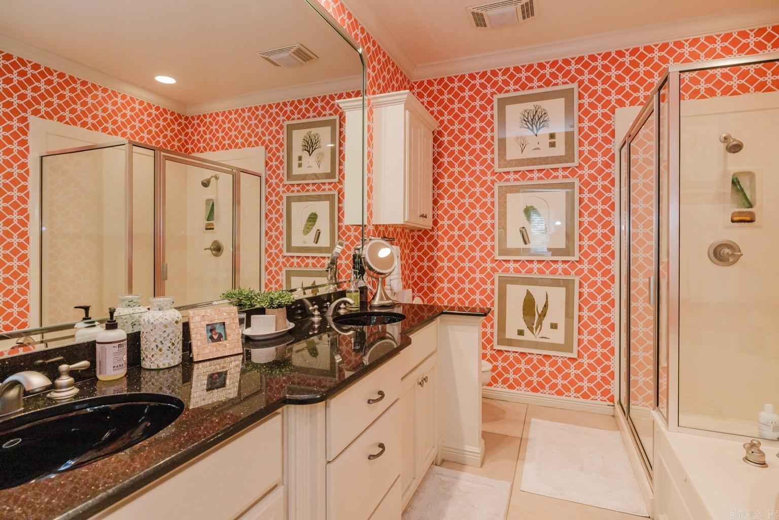 Lakeshore Oaks - Residential