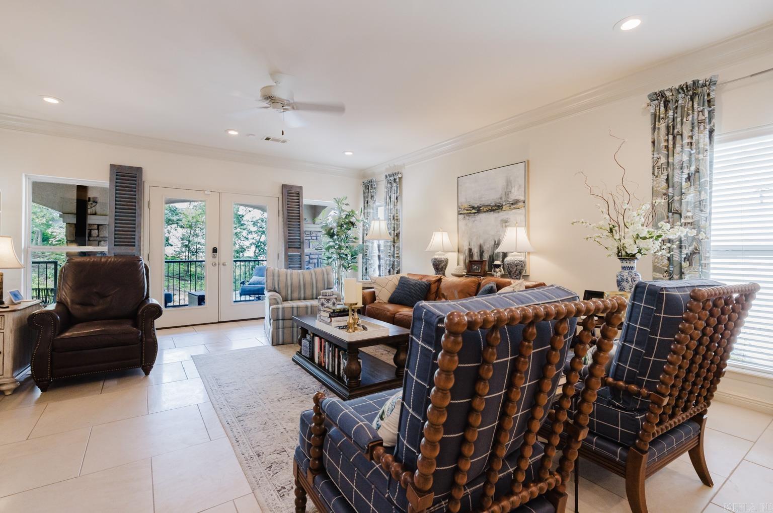 Lakeshore Oaks - Residential