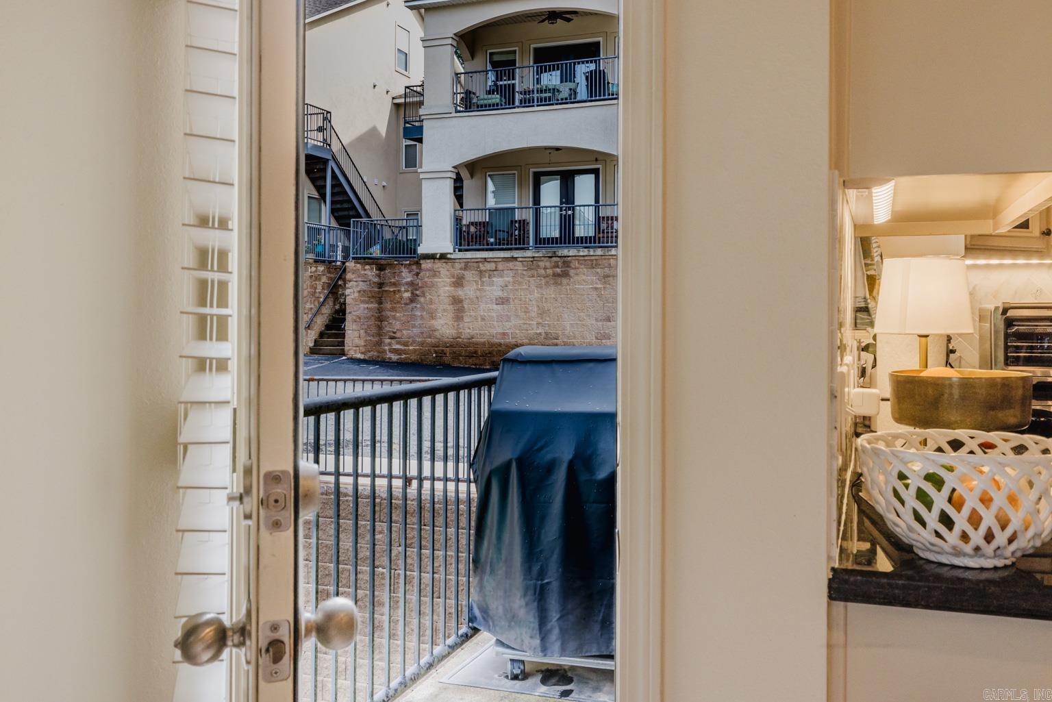 Lakeshore Oaks - Residential