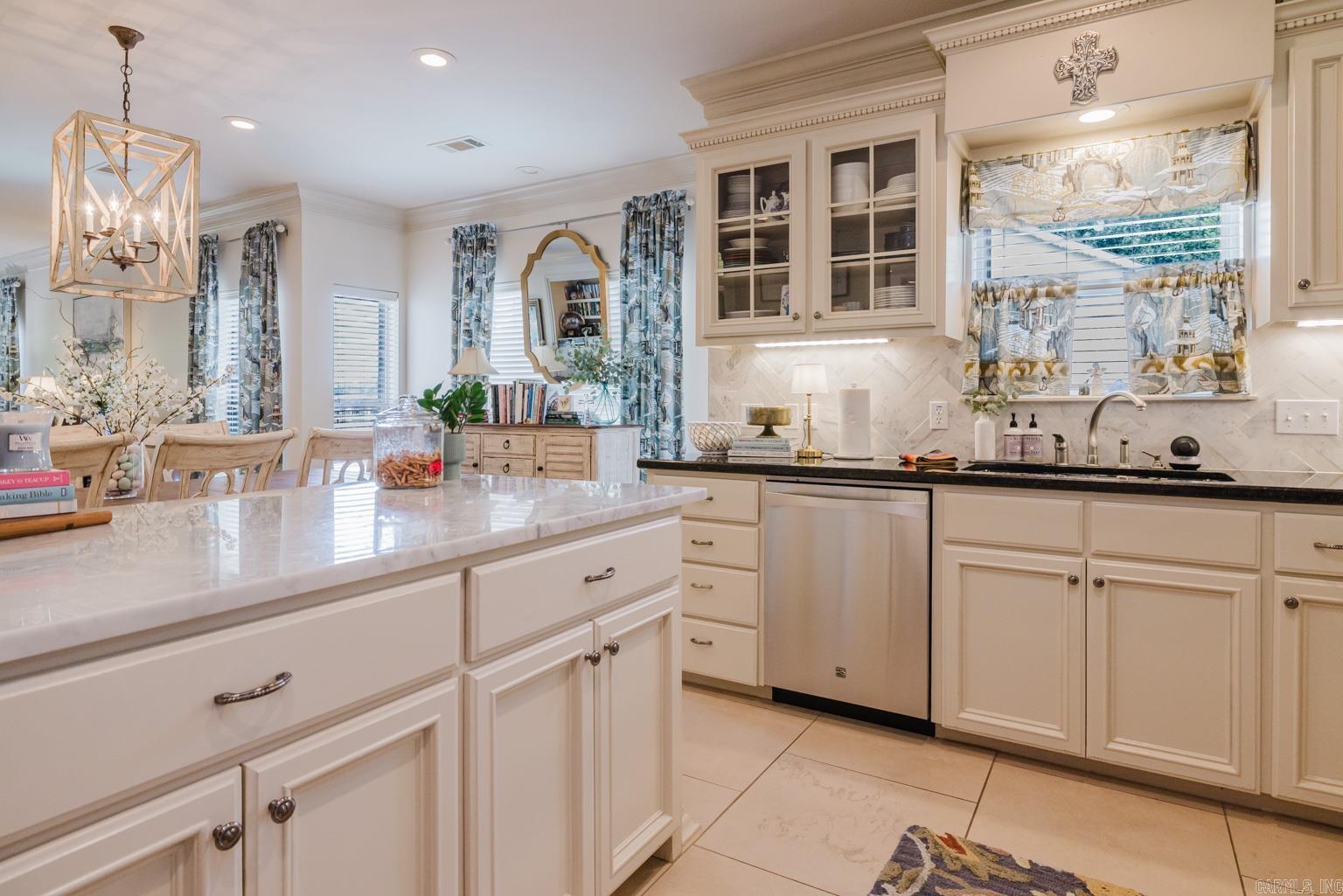 Lakeshore Oaks - Residential