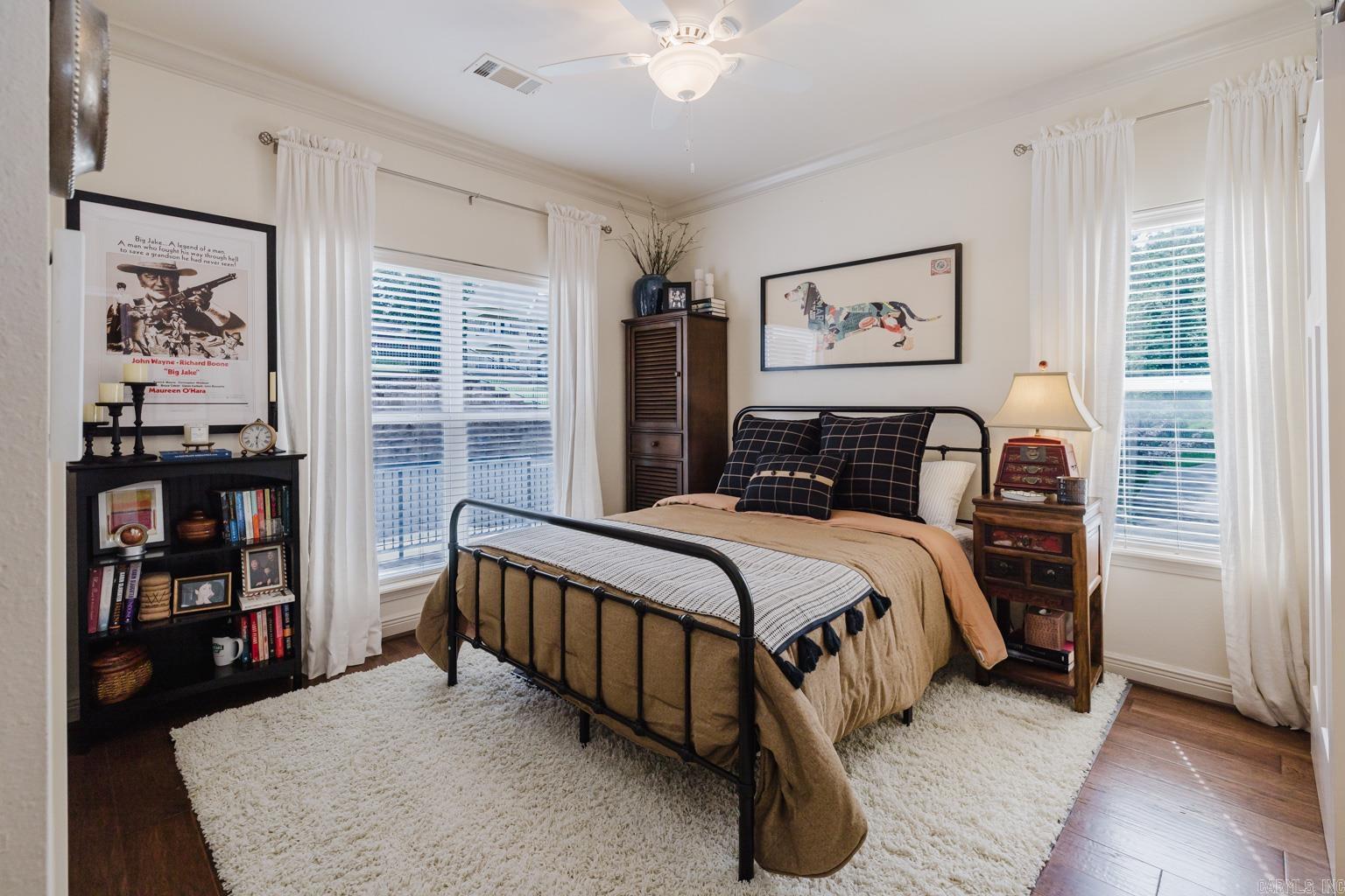 Lakeshore Oaks - Residential