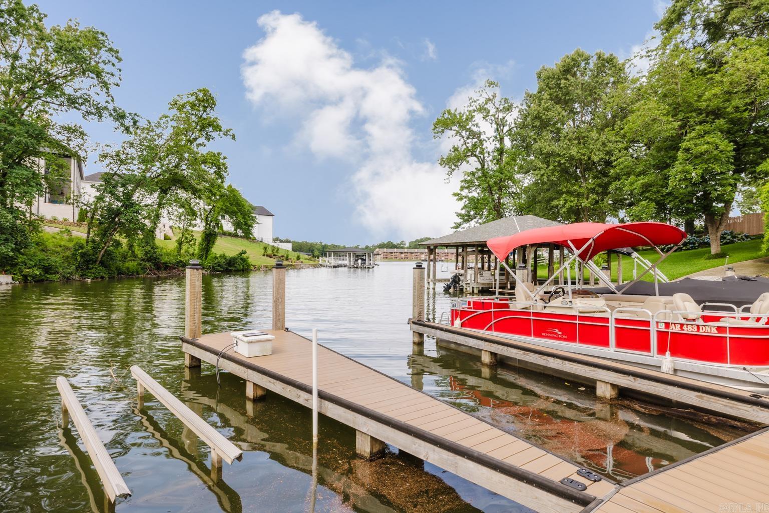 Lakeshore Oaks - Residential