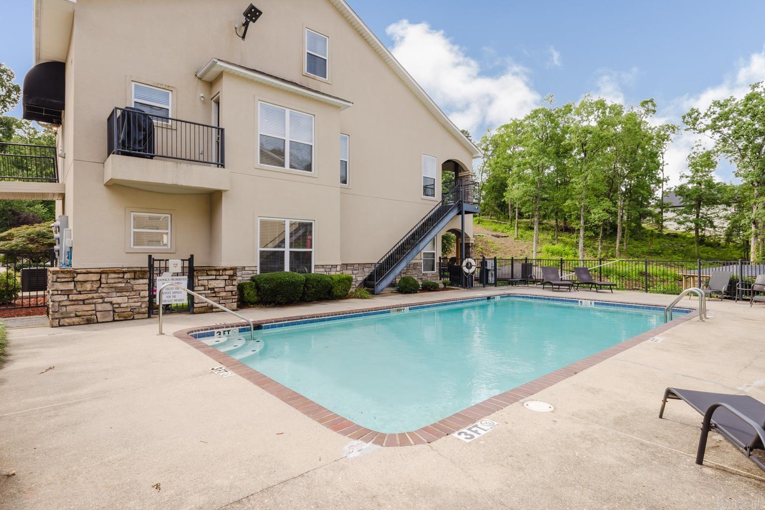 Lakeshore Oaks - Residential