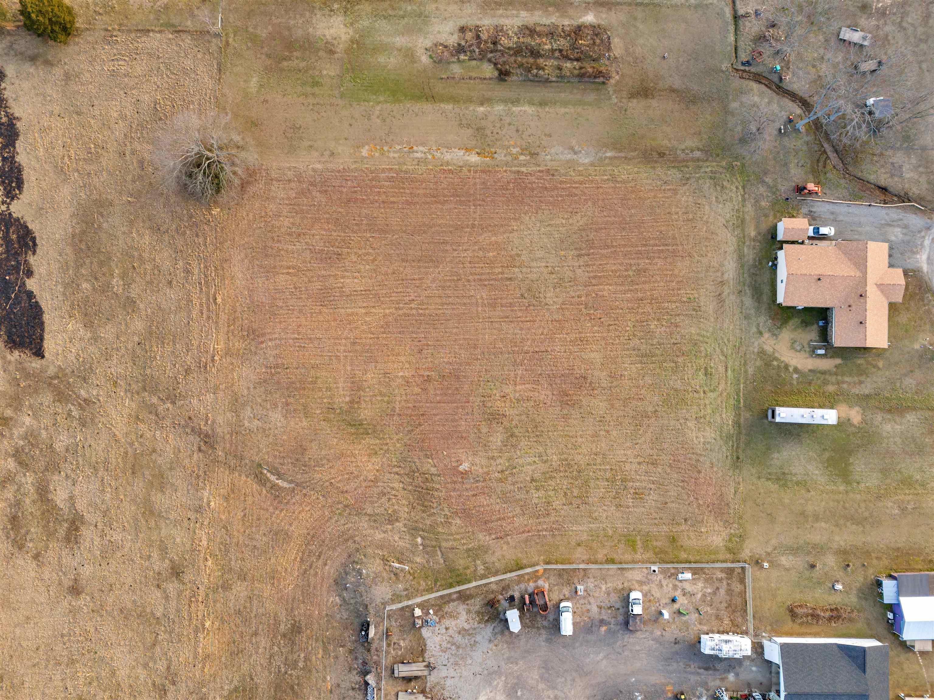 Metes & Bounds - Land