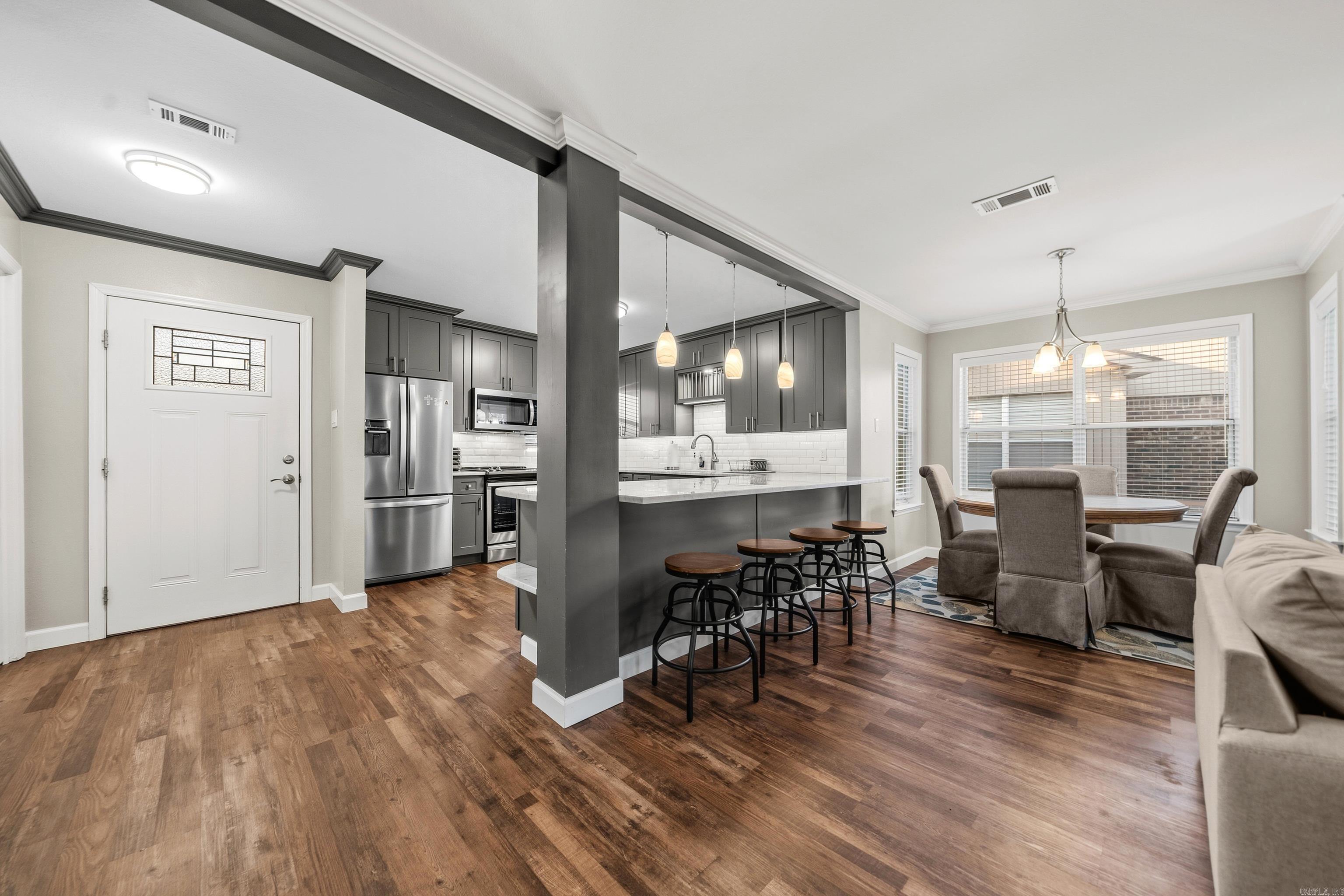 WESTPORT BAY TOWN HOUSE - Residential