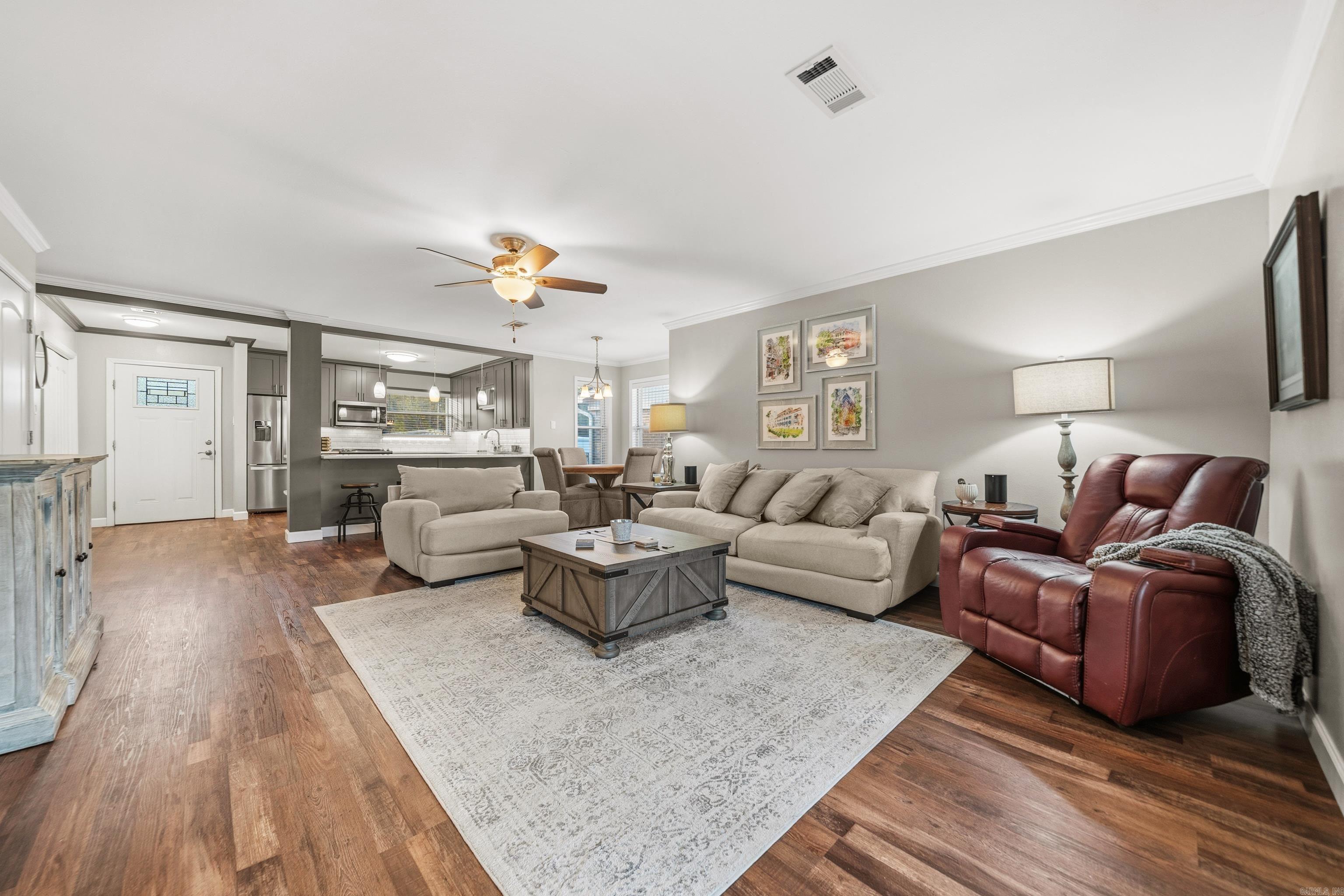 WESTPORT BAY TOWN HOUSE - Residential