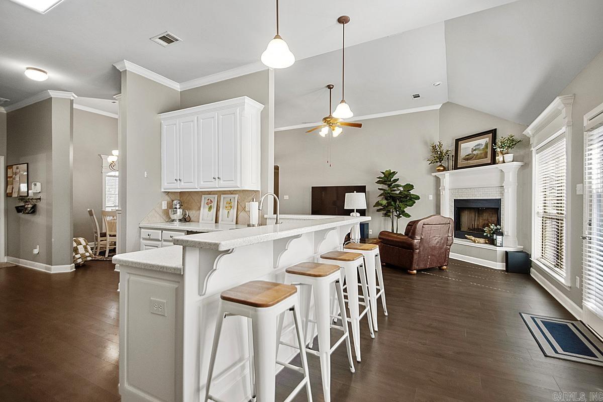 AUSTIN LAKES ON THE BAY ADDN - Residential