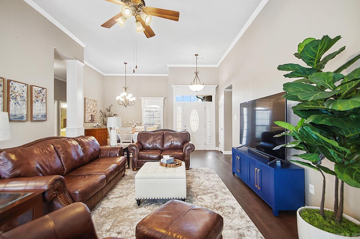 AUSTIN LAKES ON THE BAY ADDN - Residential