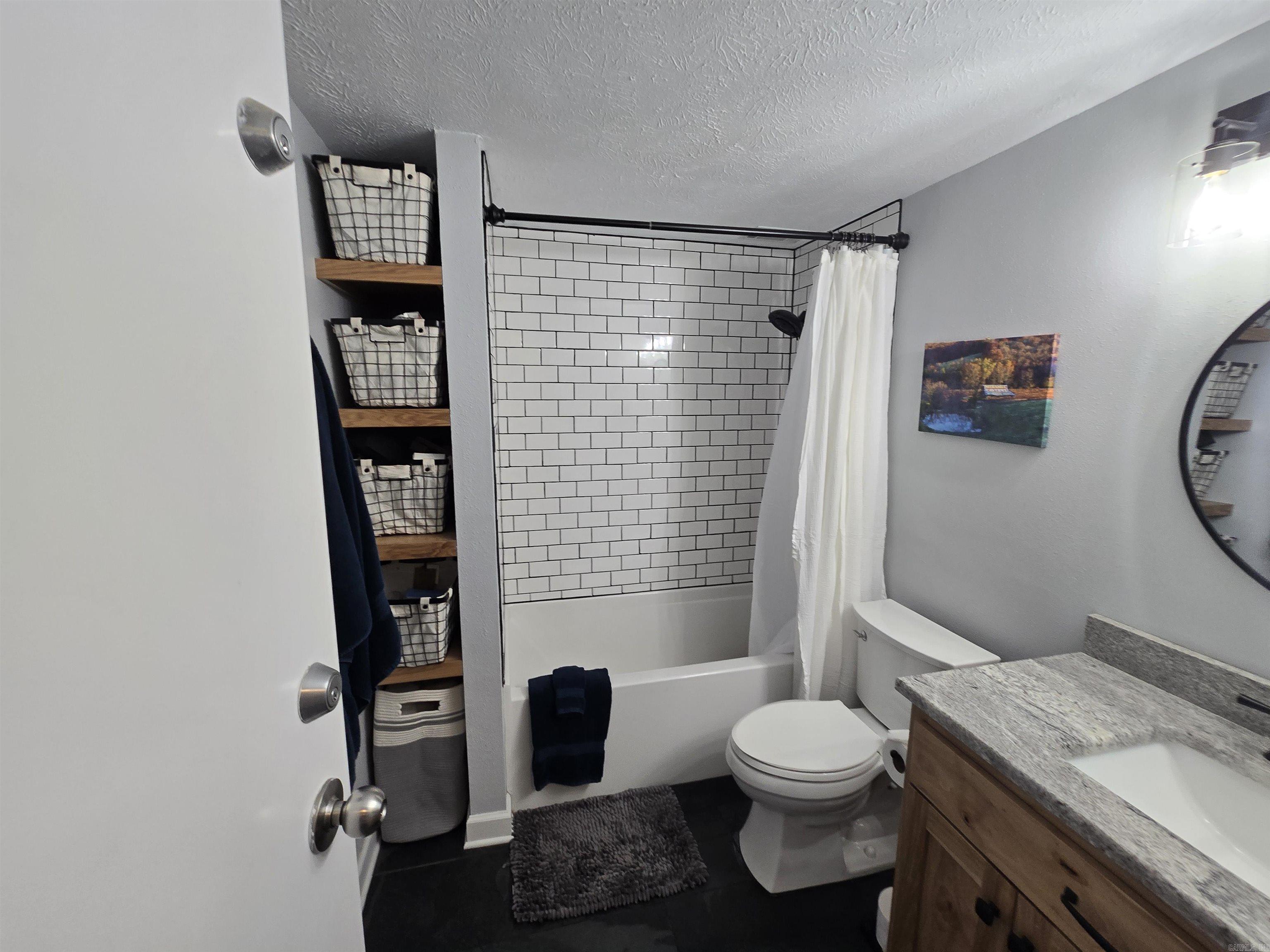 RED OAK ACRES - Residential