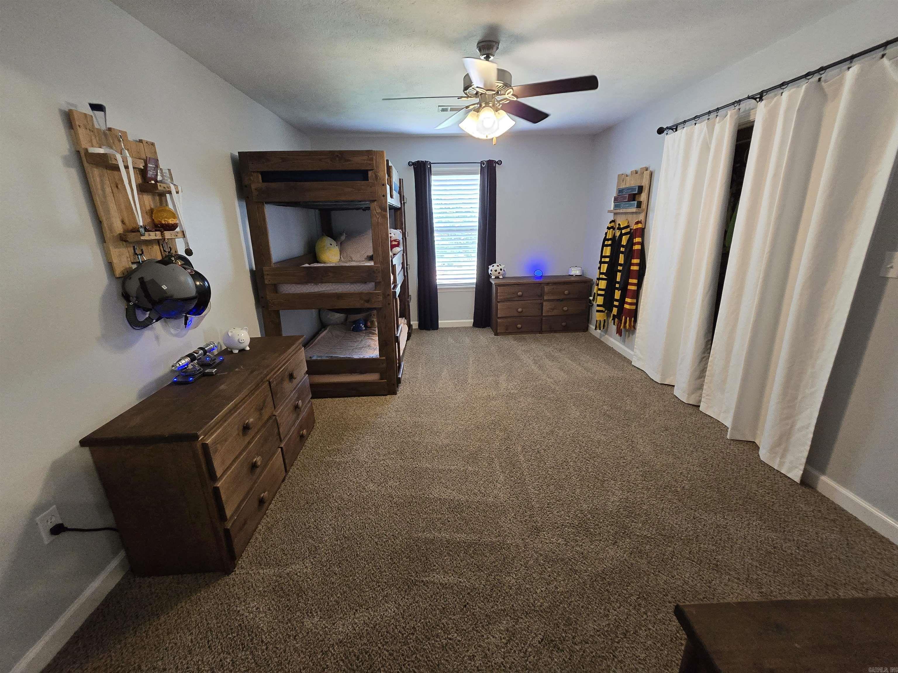 RED OAK ACRES - Residential