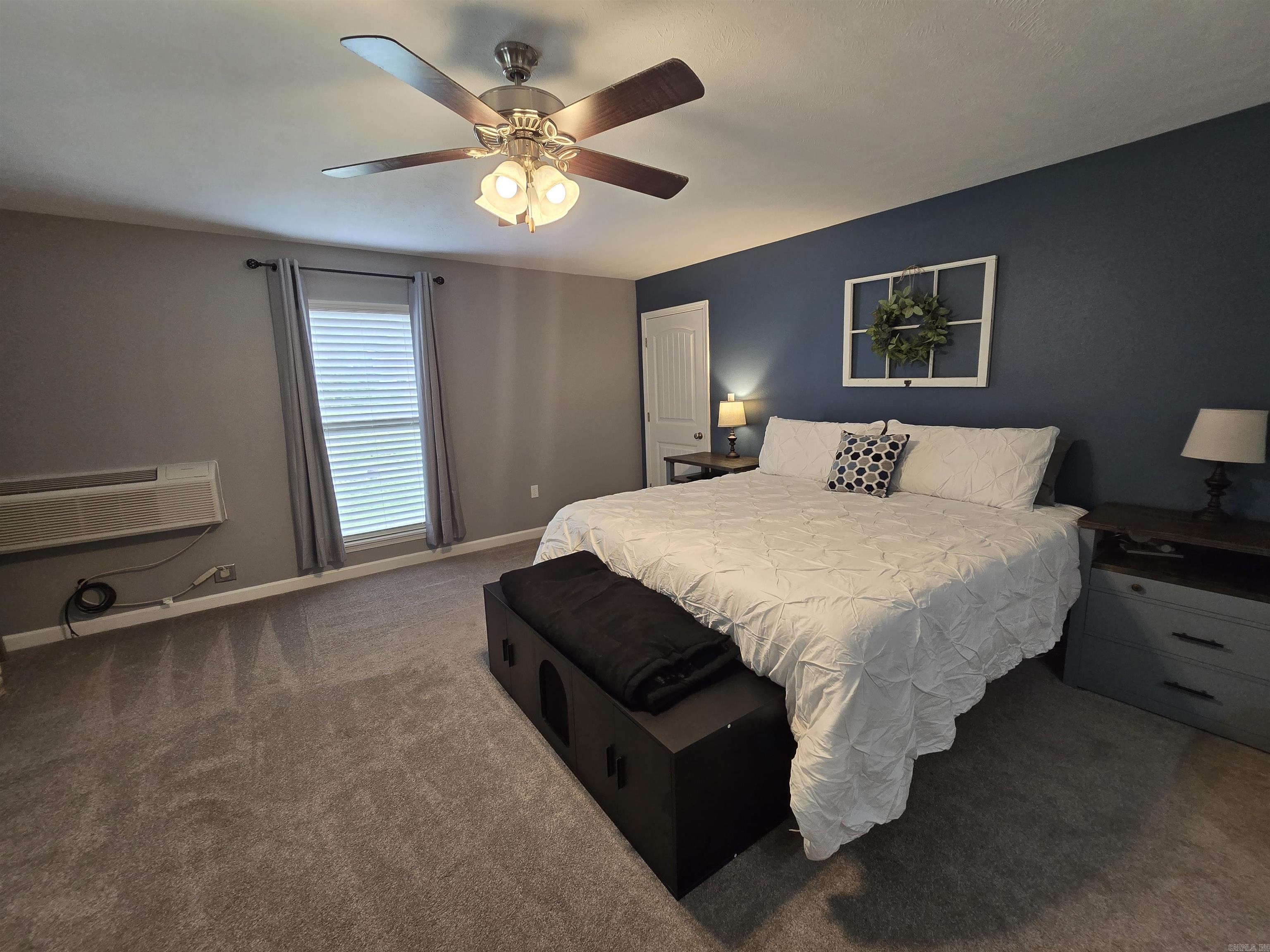 RED OAK ACRES - Residential