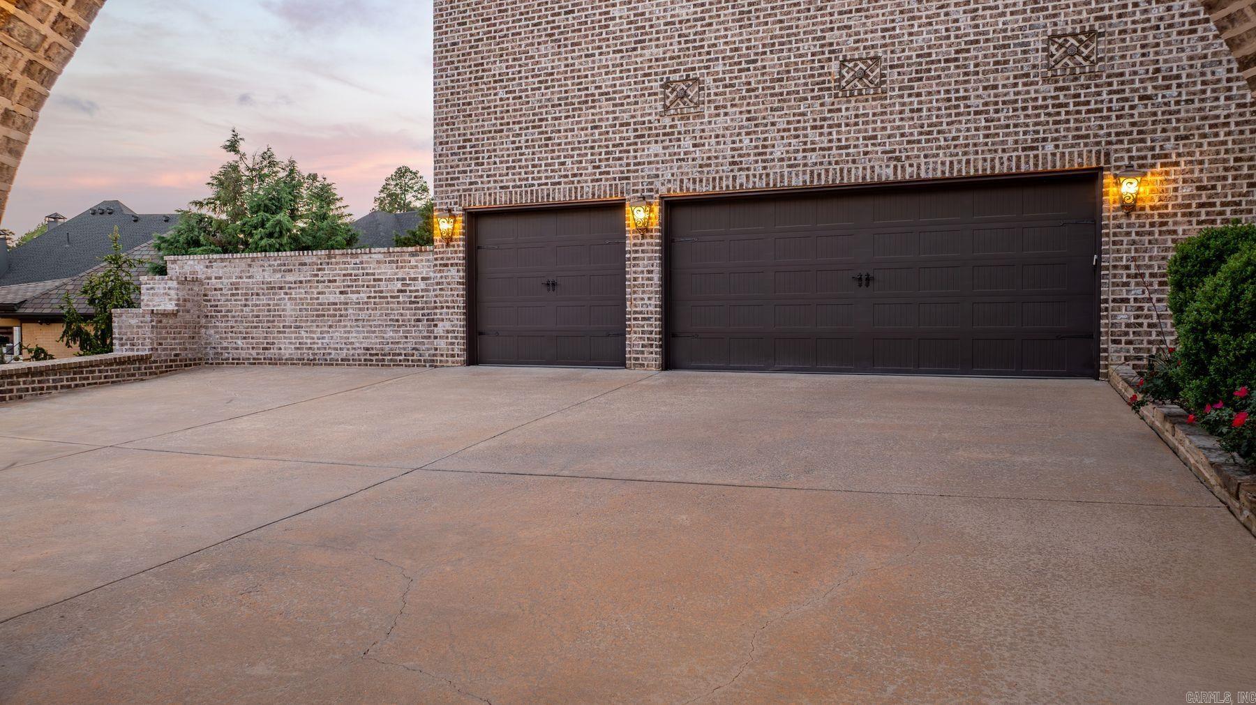CHENAL VALLEY ORLE - Residential