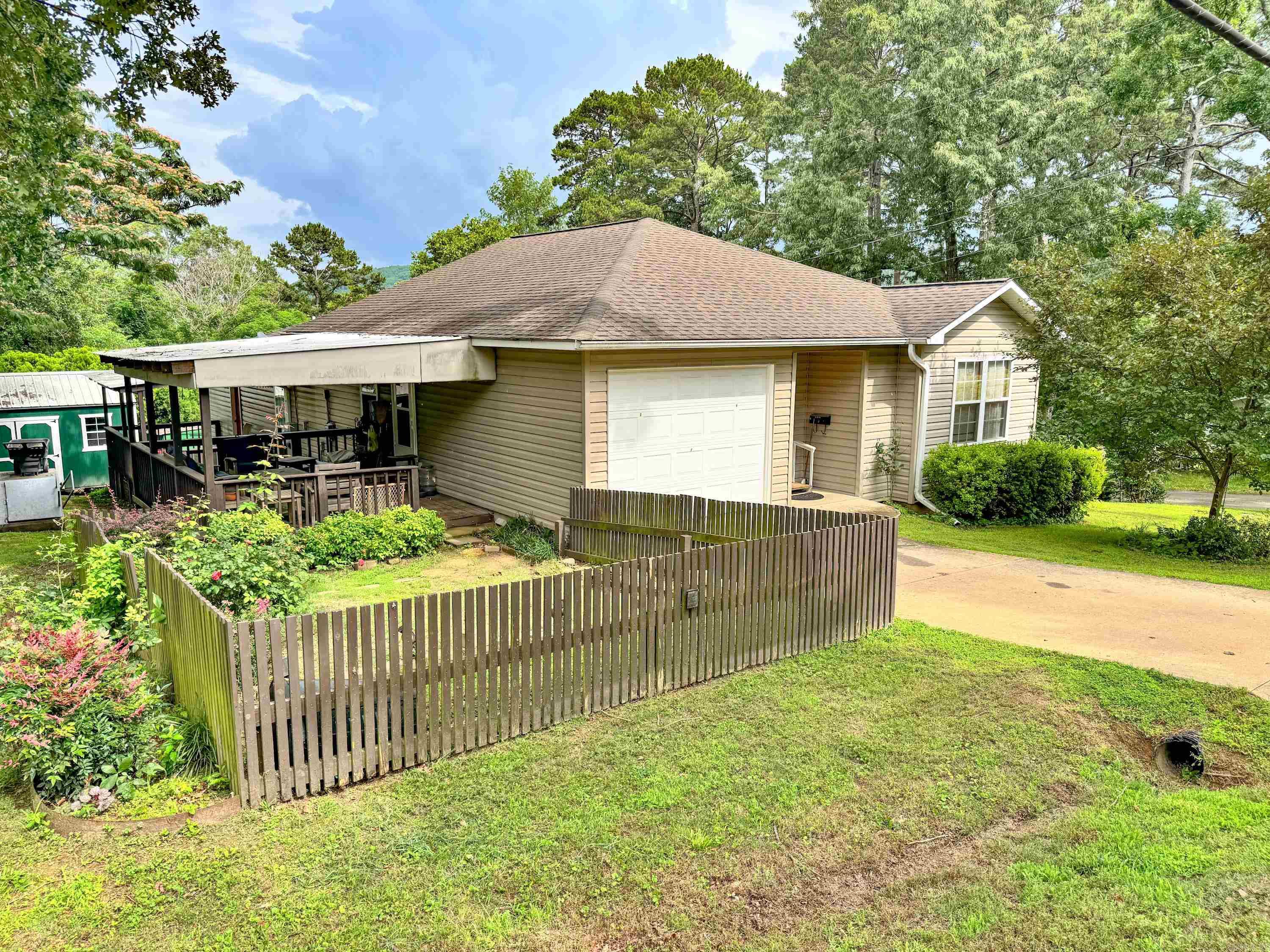 MOORE & CASE ADDITION - Residential