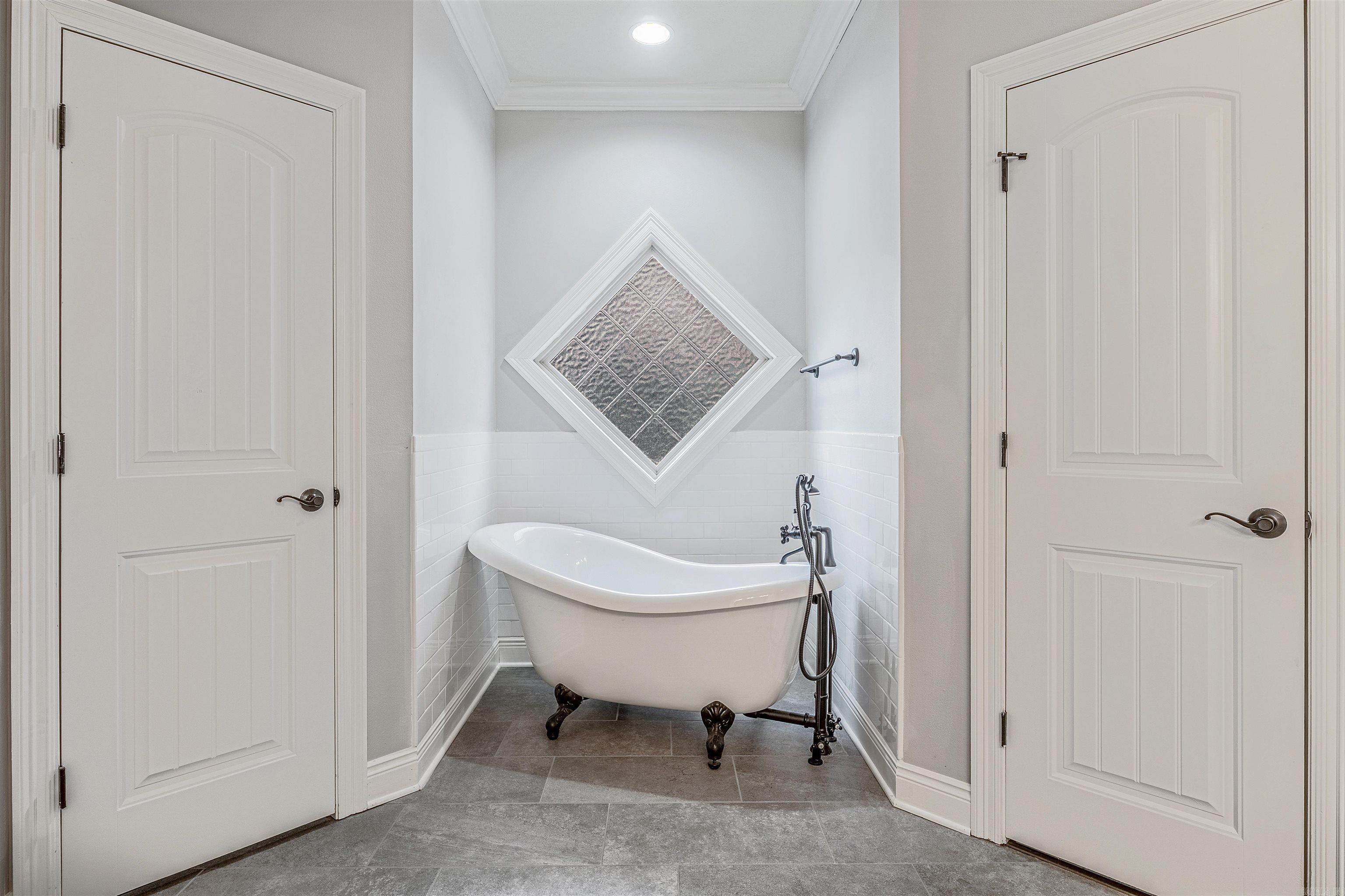 SOUTHERN COMFORT ESTATES - Residential