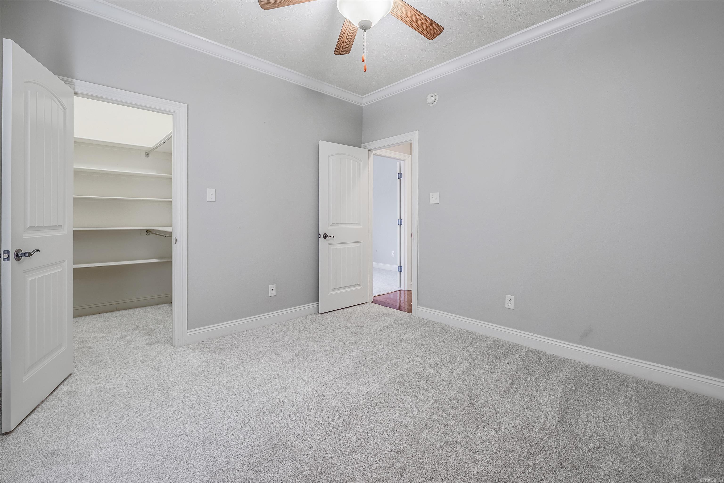 SOUTHERN COMFORT ESTATES - Residential