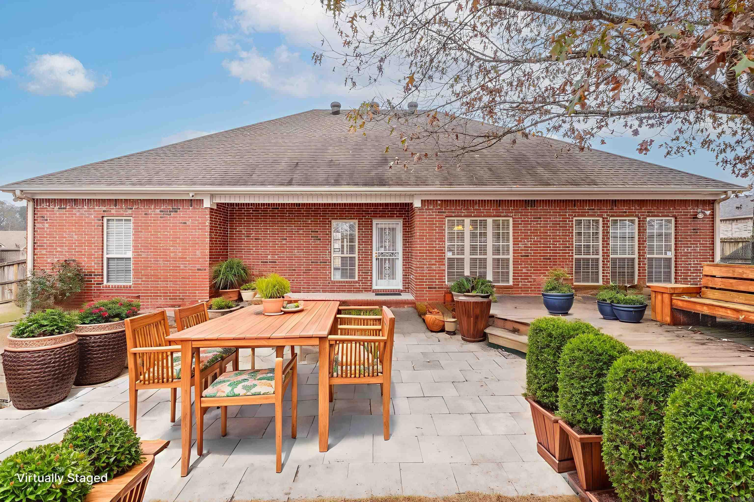 SOUTHERN COMFORT ESTATES - Residential