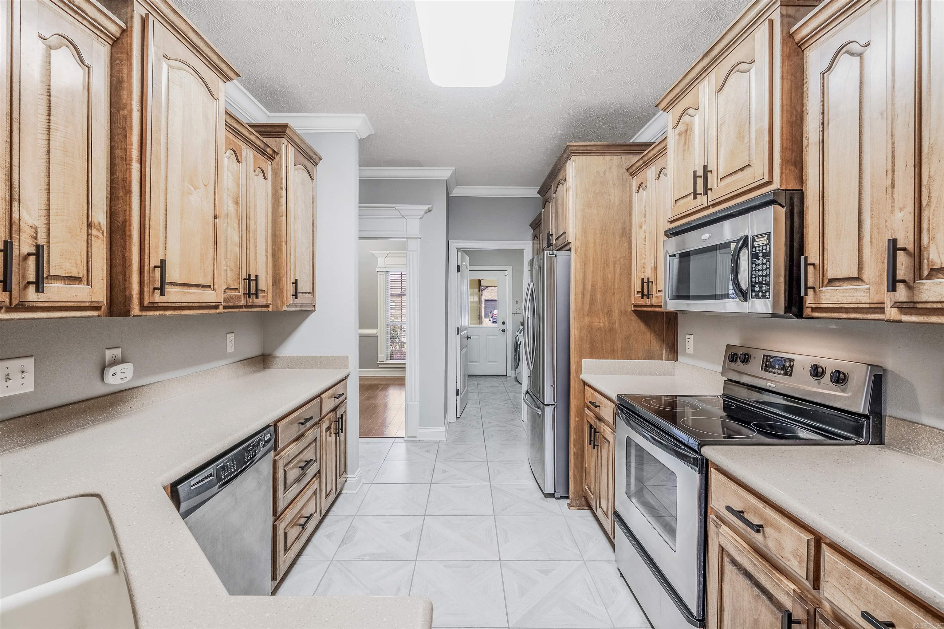 SOUTHERN COMFORT ESTATES - Residential