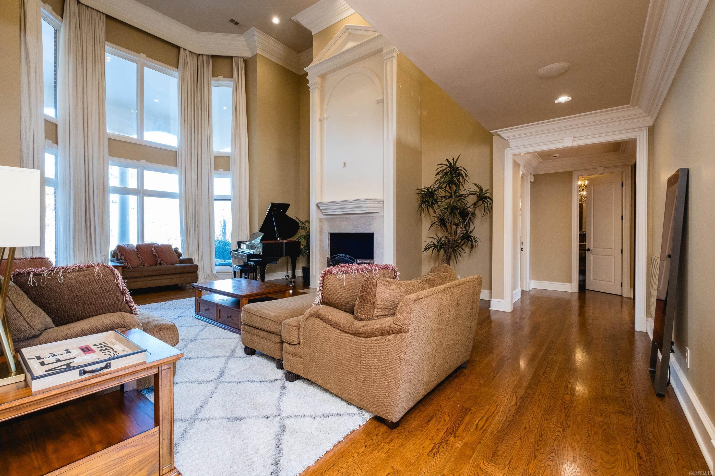 VALLEY FALLS ESTATES - Residential