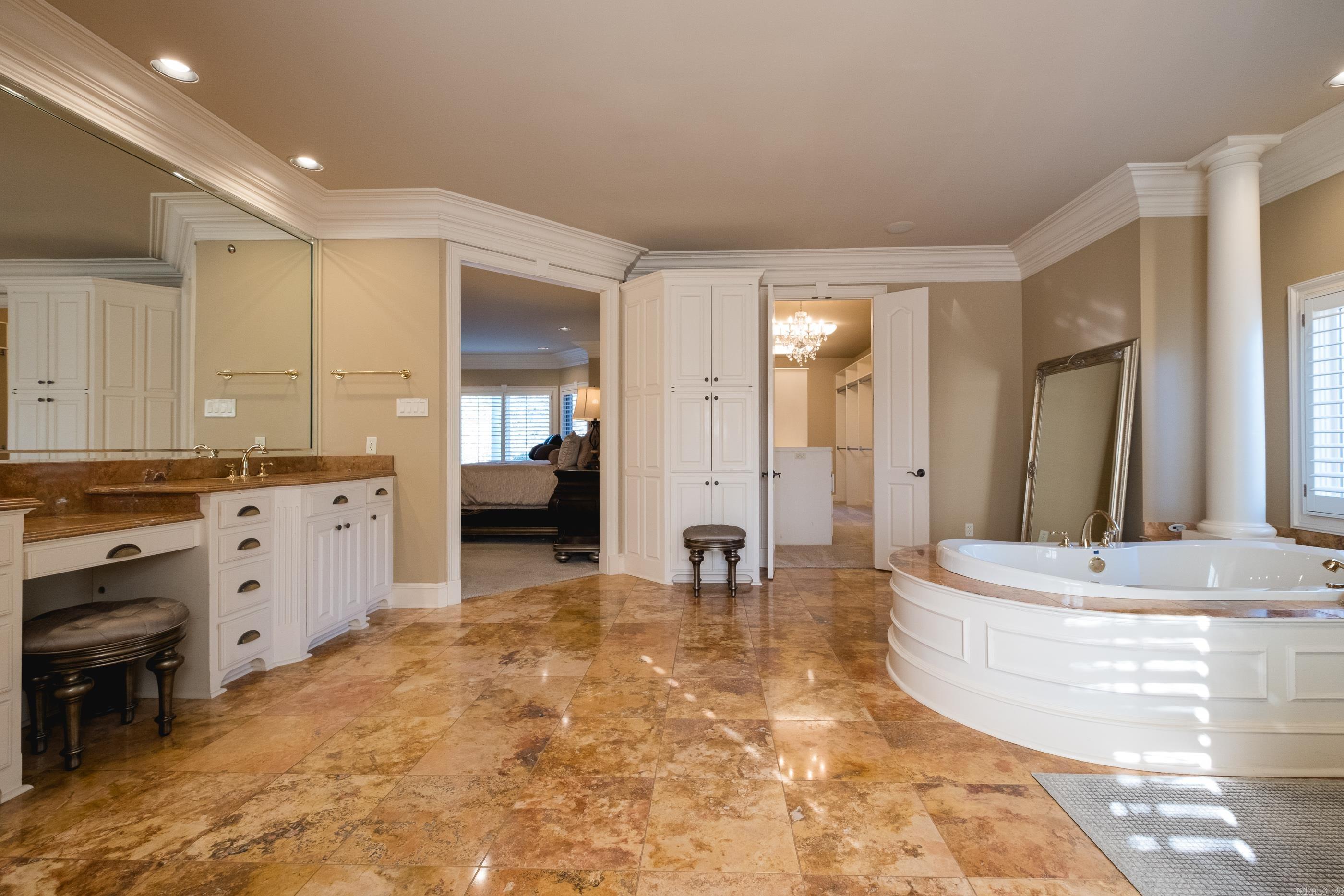 VALLEY FALLS ESTATES - Residential