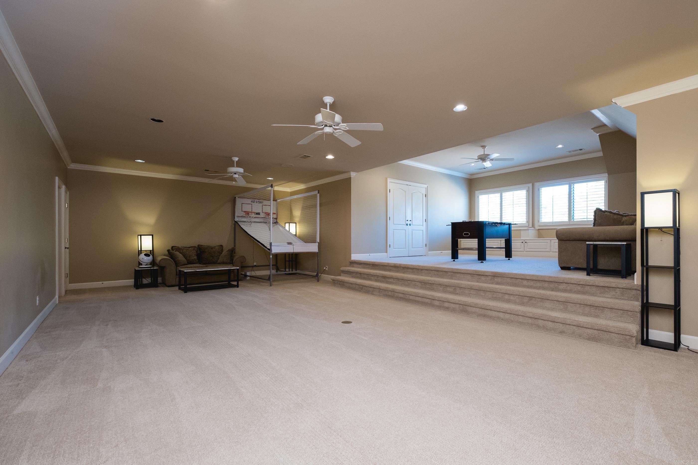 VALLEY FALLS ESTATES - Residential