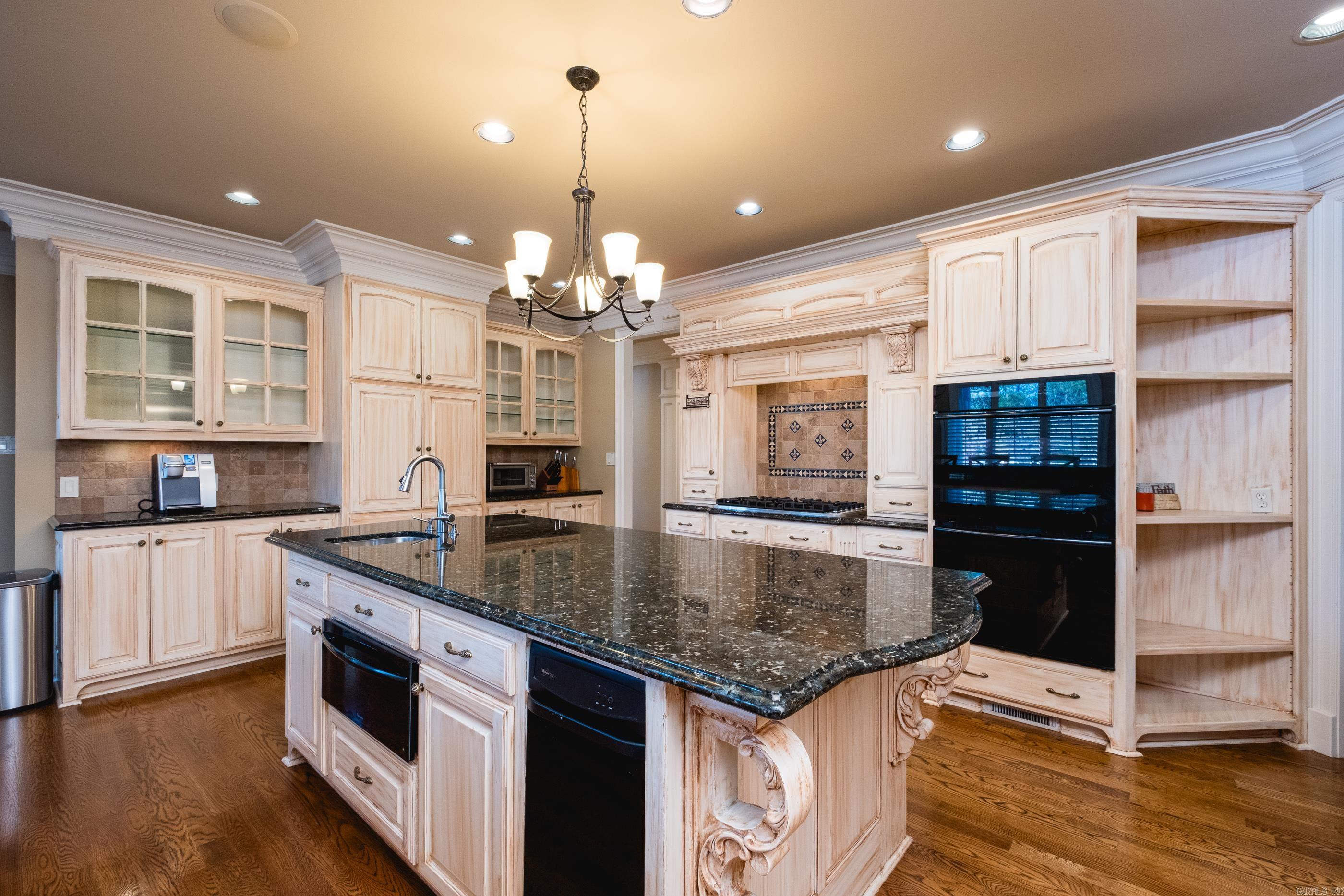 VALLEY FALLS ESTATES - Residential